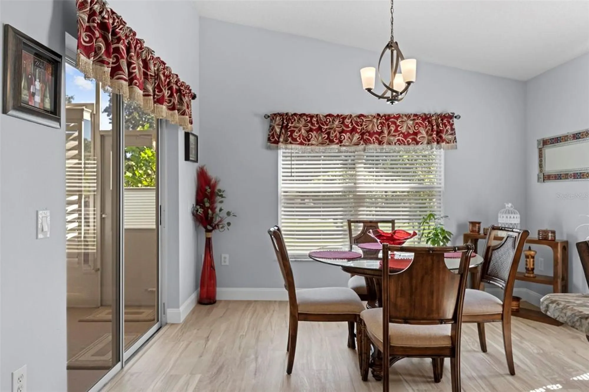 Property Slideshow image 29 of 61 | 412 mistwood ct, Spring Hill, FL, 34609