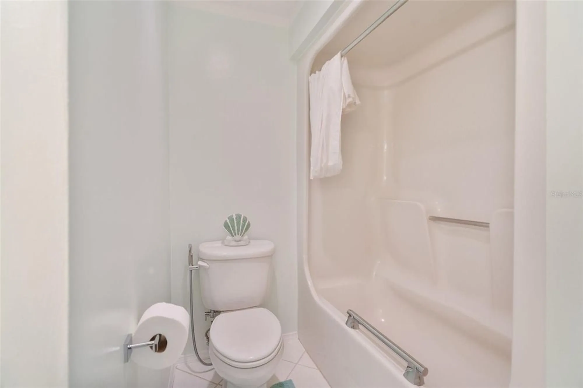 Property Slideshow image 14 of 26 | 4454 narraganset trl 94a, Sarasota, FL, 34233