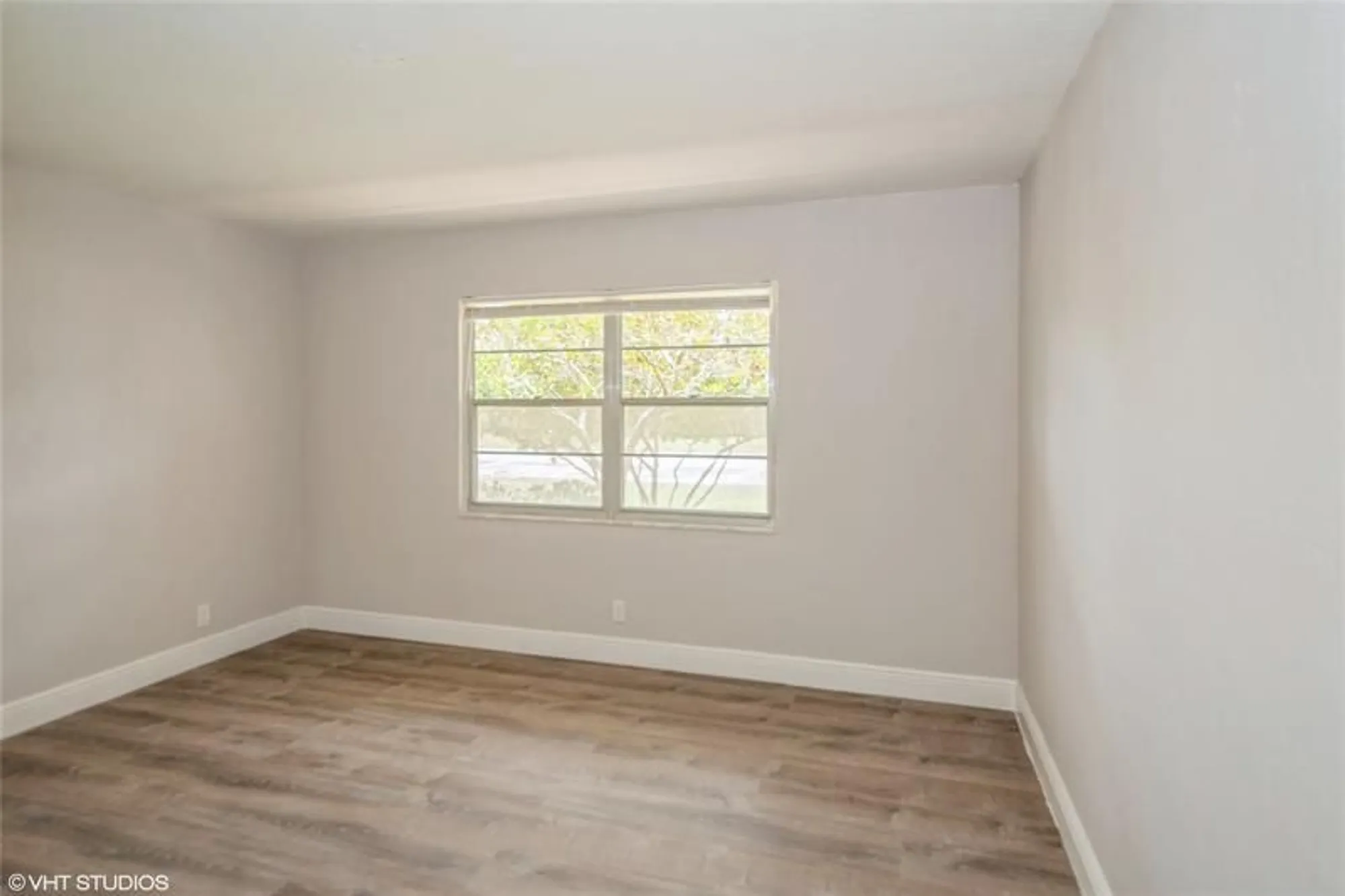 Property Slideshow image 23 of 33 | 2805 victoria way d1, Coconut Creek, FL, 33066