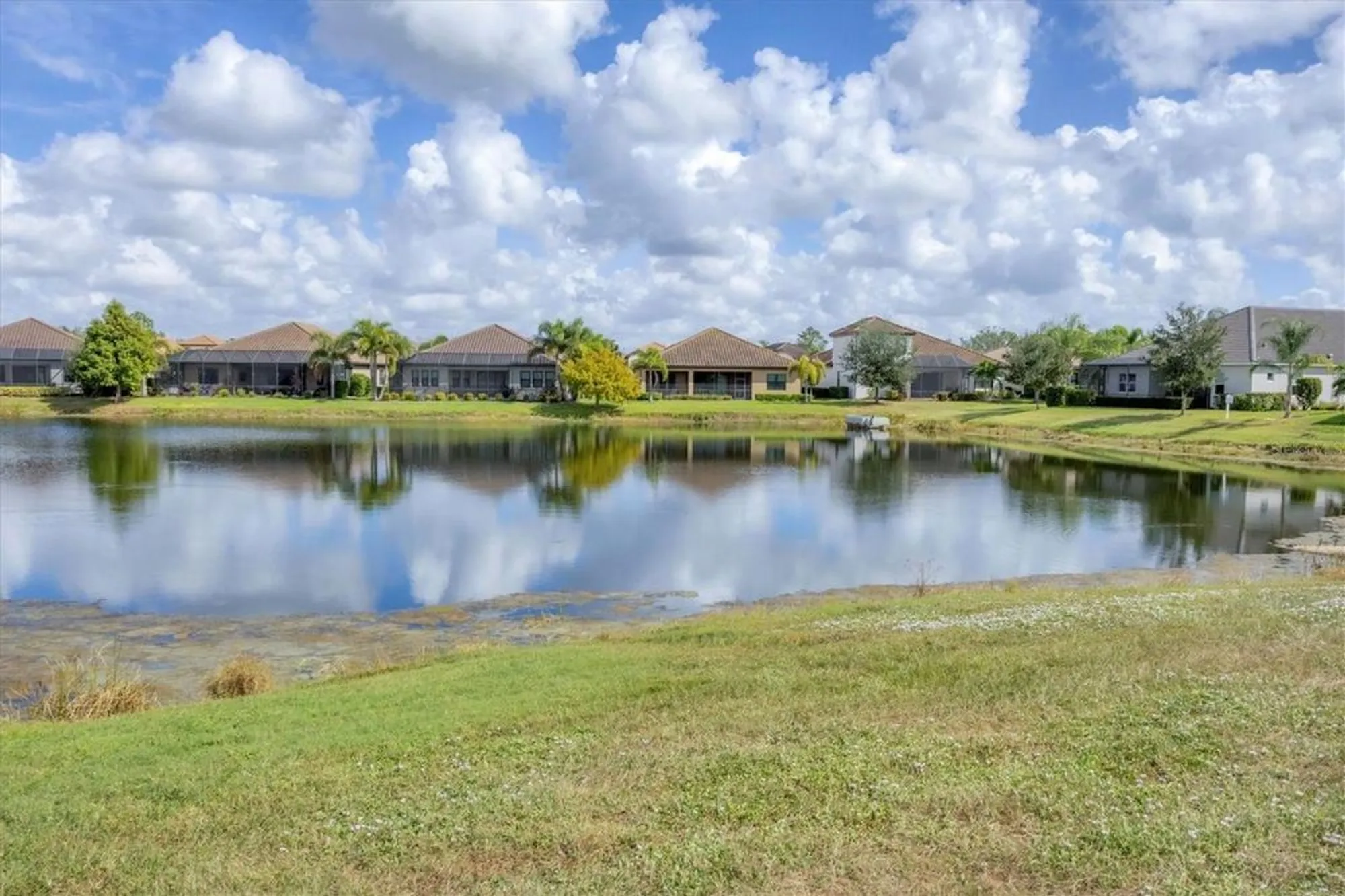 Property Slideshow image 55 of 81 | 4123 midnight blue run, Bradenton, FL, 34211