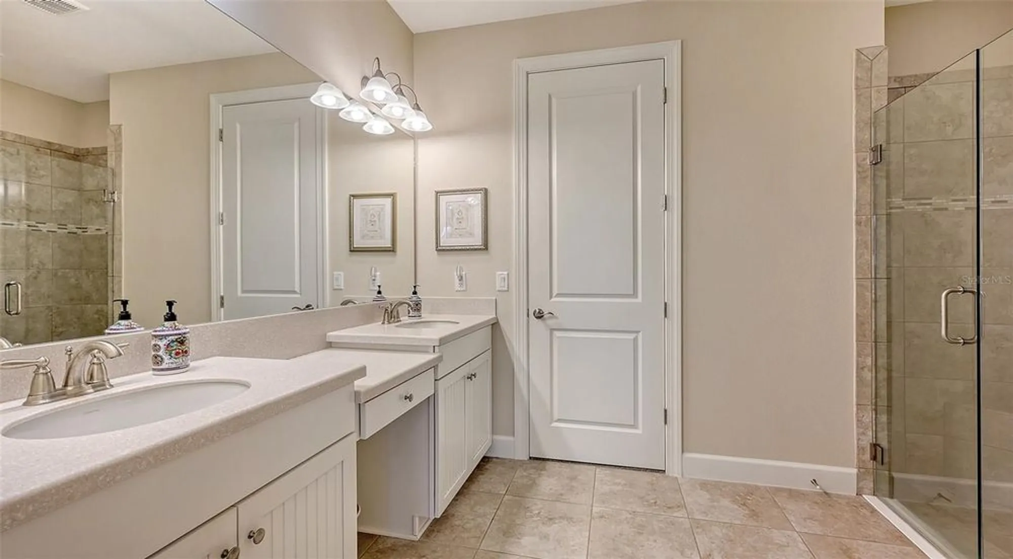 Property Slideshow image 16 of 61 | 12667 sorrento way, Bradenton, FL, 34211
