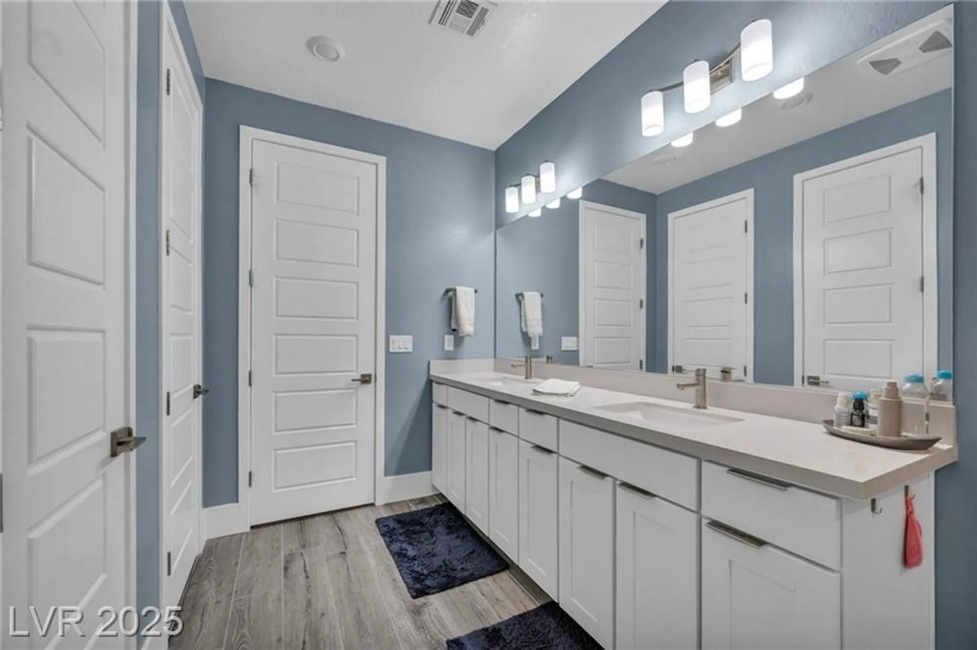 Property Slideshow image 51 of 90 | 9641 balais dr, Las Vegas, NV, 89143