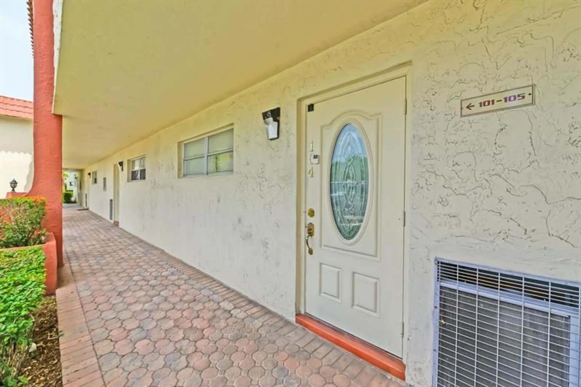 Property Slideshow image 7 of 50 | 8941 s hollybrook blvd apt 104, Pembroke Pines, FL, 33025