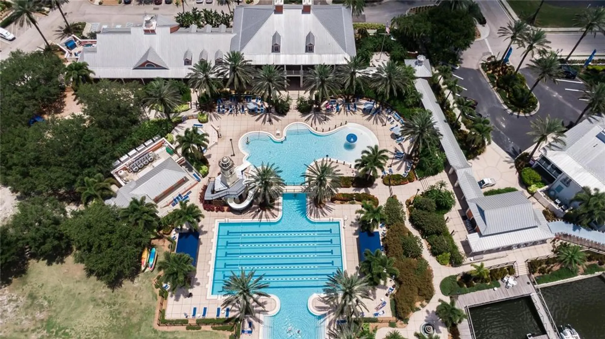 Property Slideshow image 79 of 91 | 324 blackrock ln, Apollo Beach, FL, 33572