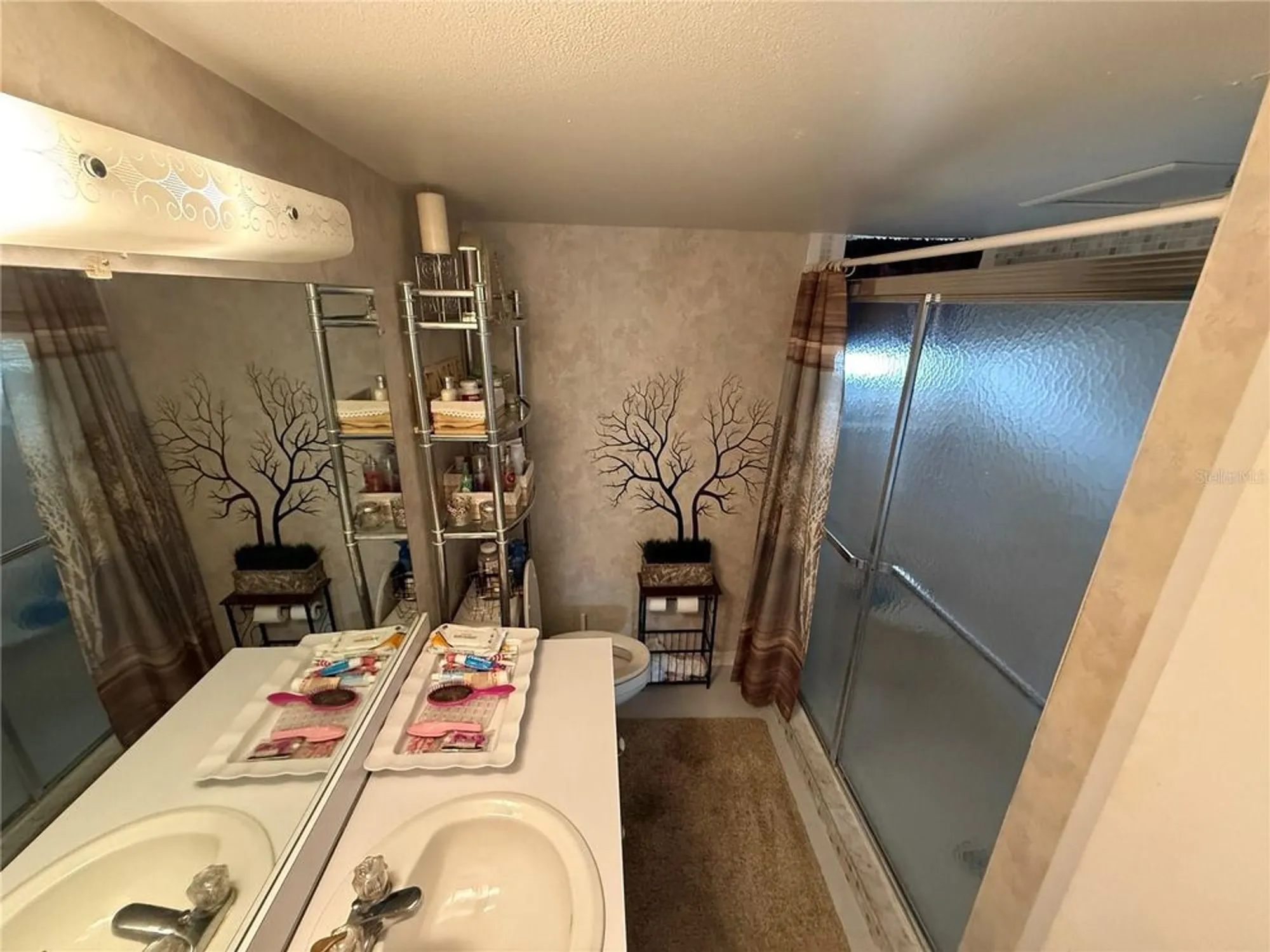 Property Slideshow image 11 of 44 | 700 mirror ter 303, Winter Haven, FL, 33881