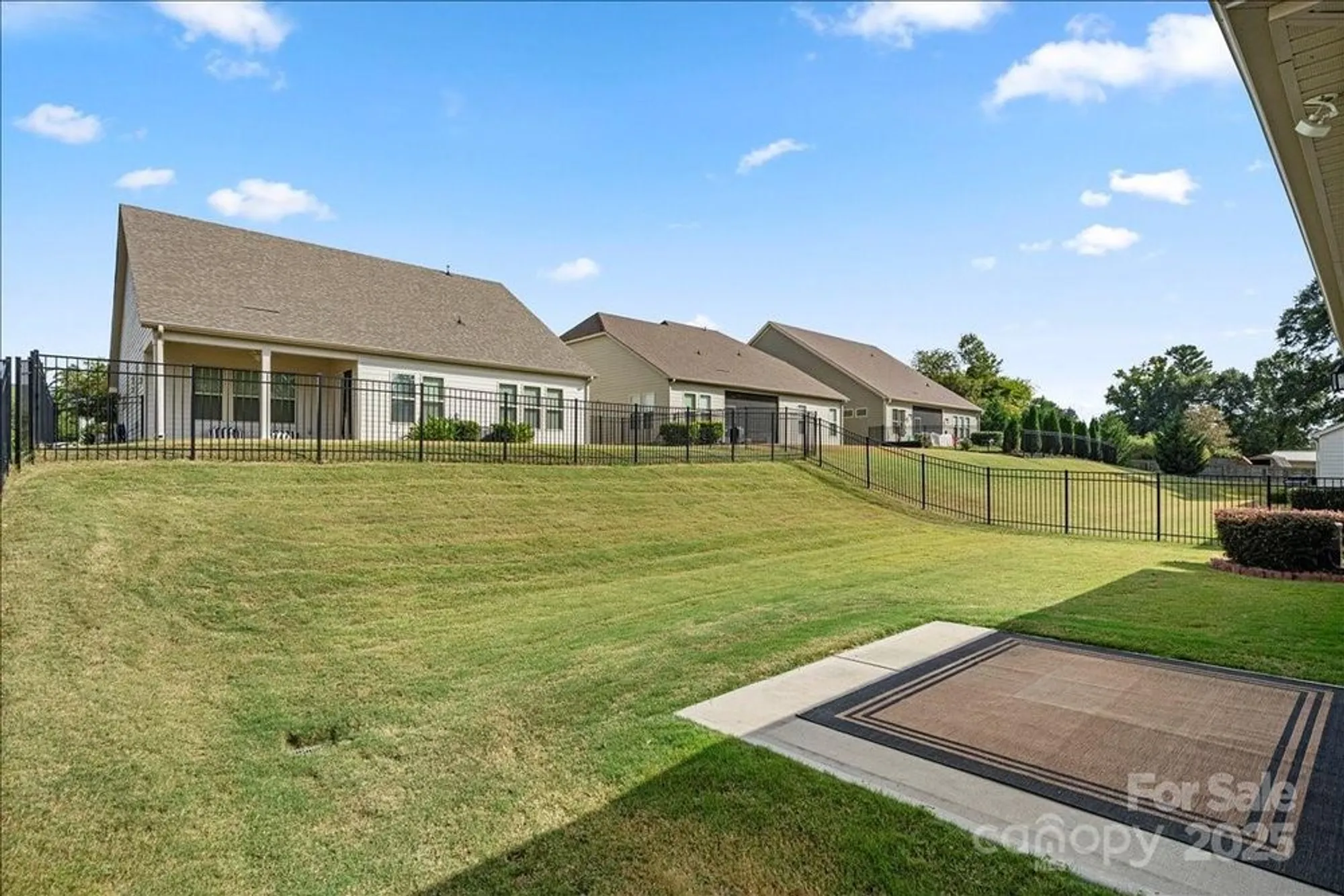 Property Slideshow image 31 of 31 | 9211 grisons ct, Charlotte, NC, 28278