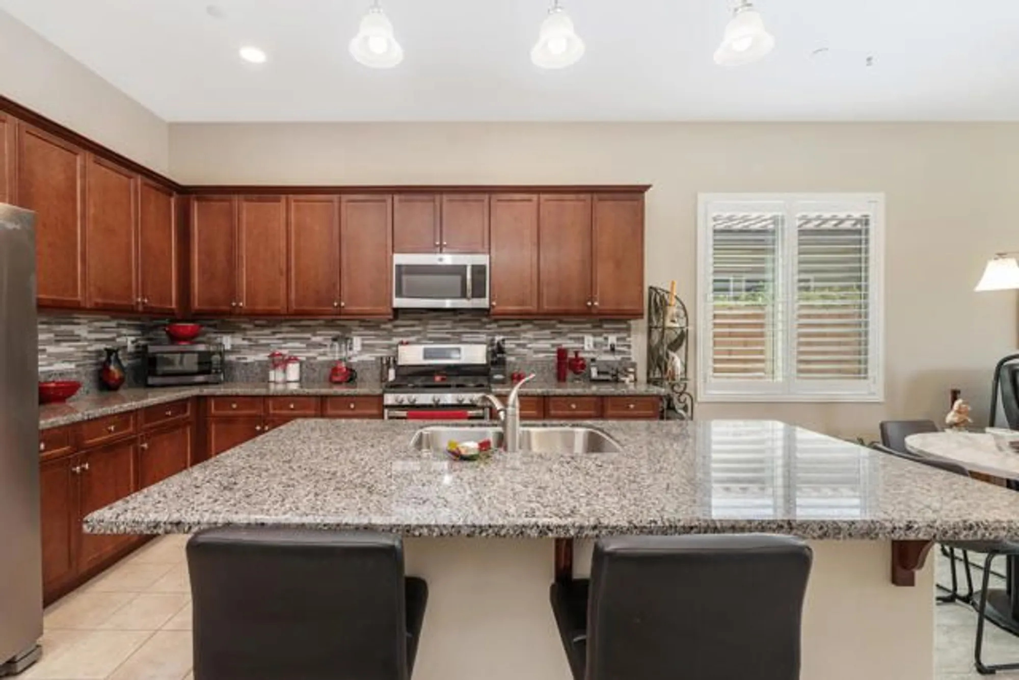 Property Slideshow image 5 of 39 | 85571 adria dr, Indio, CA, 92203