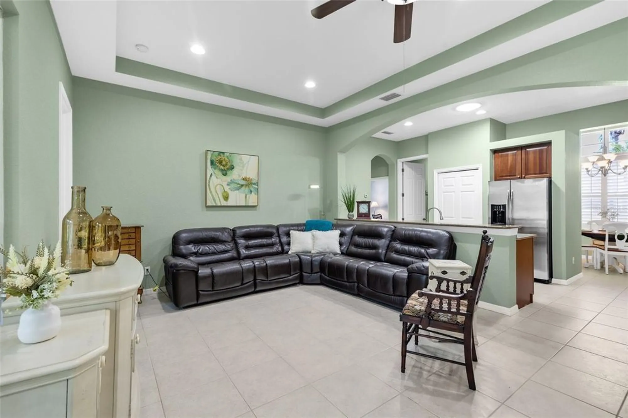 Property Slideshow image 22 of 64 | 2404 kensington greens dr, Sun City Center, FL, 33573