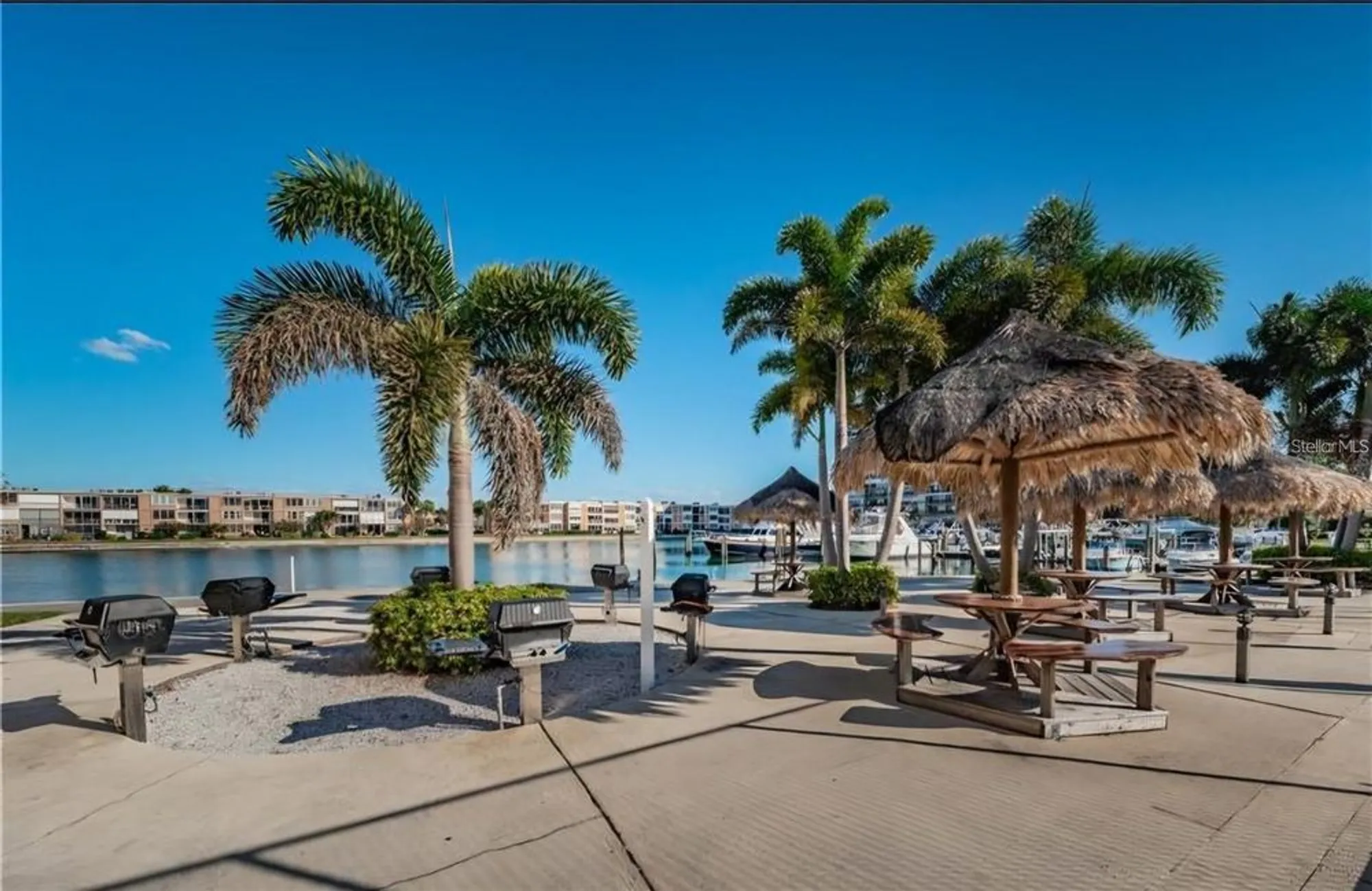 Property Slideshow image 44 of 58 | 7400 sun island dr 412, South Pasadena, FL, 33707