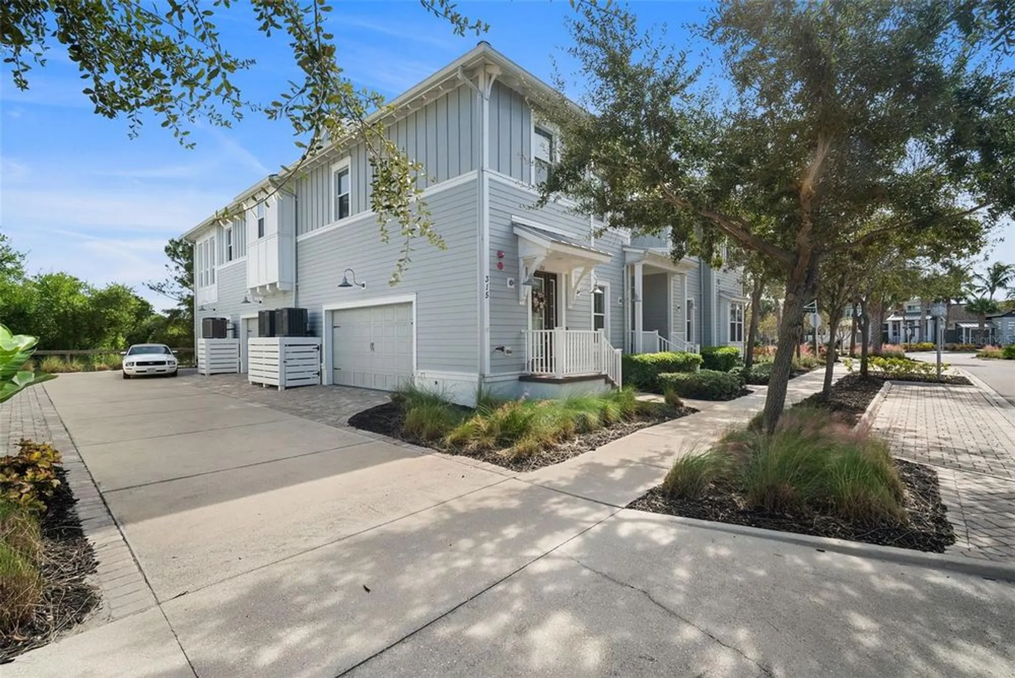 Property Slideshow image 52 of 95 | 315 sapphire lake dr 201, Bradenton, FL, 34209