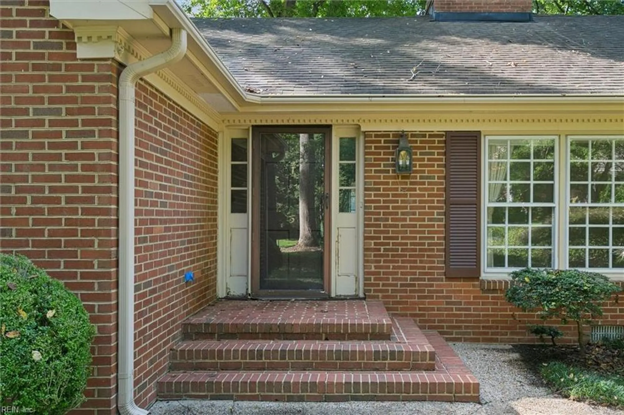 Property Slideshow image 3 of 36 | 5 hampton ky, Williamsburg, VA, 23185