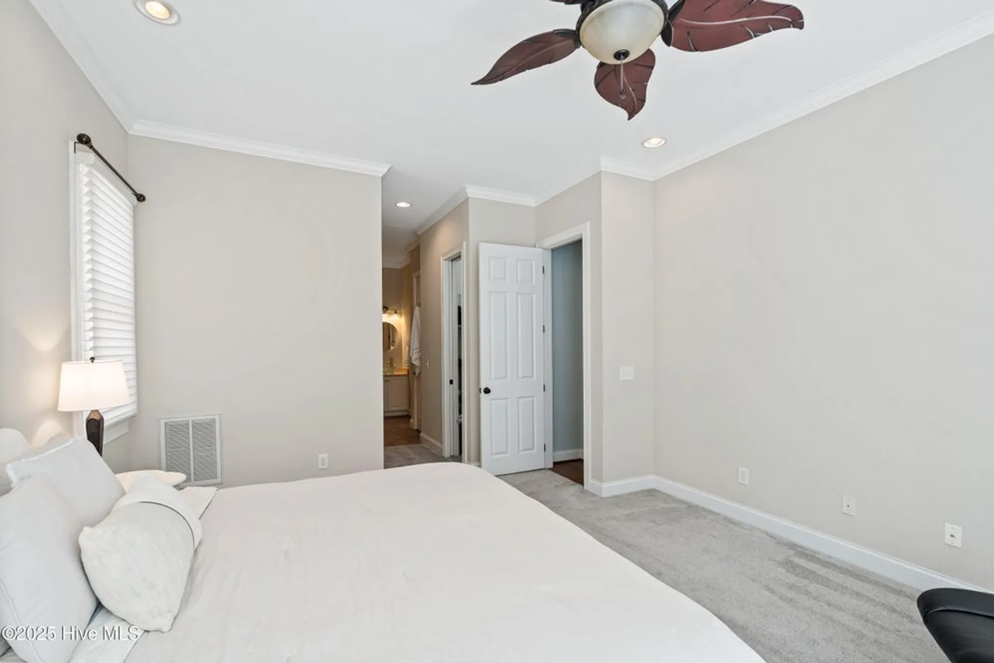 Property Slideshow image 24 of 50 | 621 wild dunes cir, Wilmington, NC, 28411