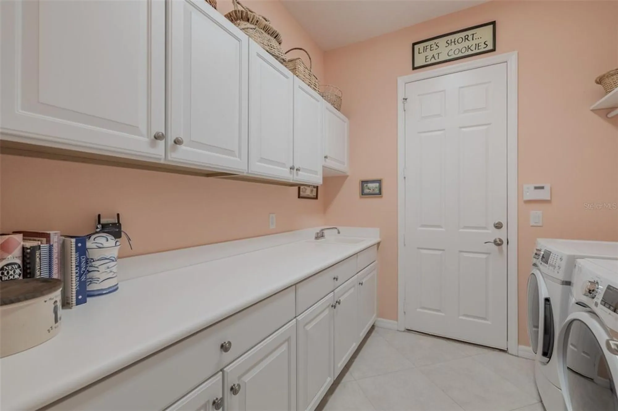 Property Slideshow image 22 of 87 | 4938 grand banks dr, Wimauma, FL, 33598