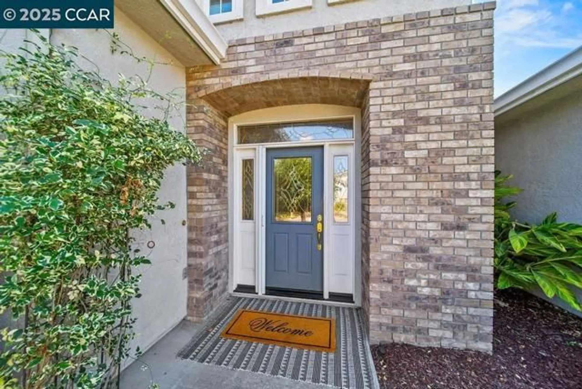 Property Slideshow image 3 of 40 | 742 richardson dr, Brentwood, CA, 94513