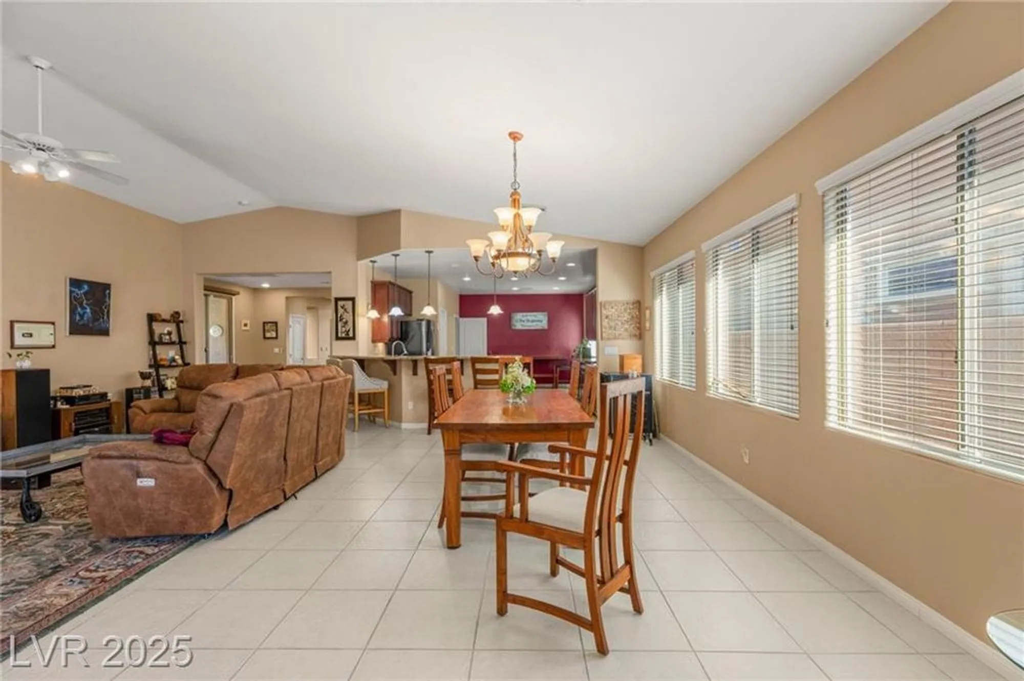 Property Slideshow image 19 of 39 | 5805 hannah brook st, North Las Vegas, NV, 89081