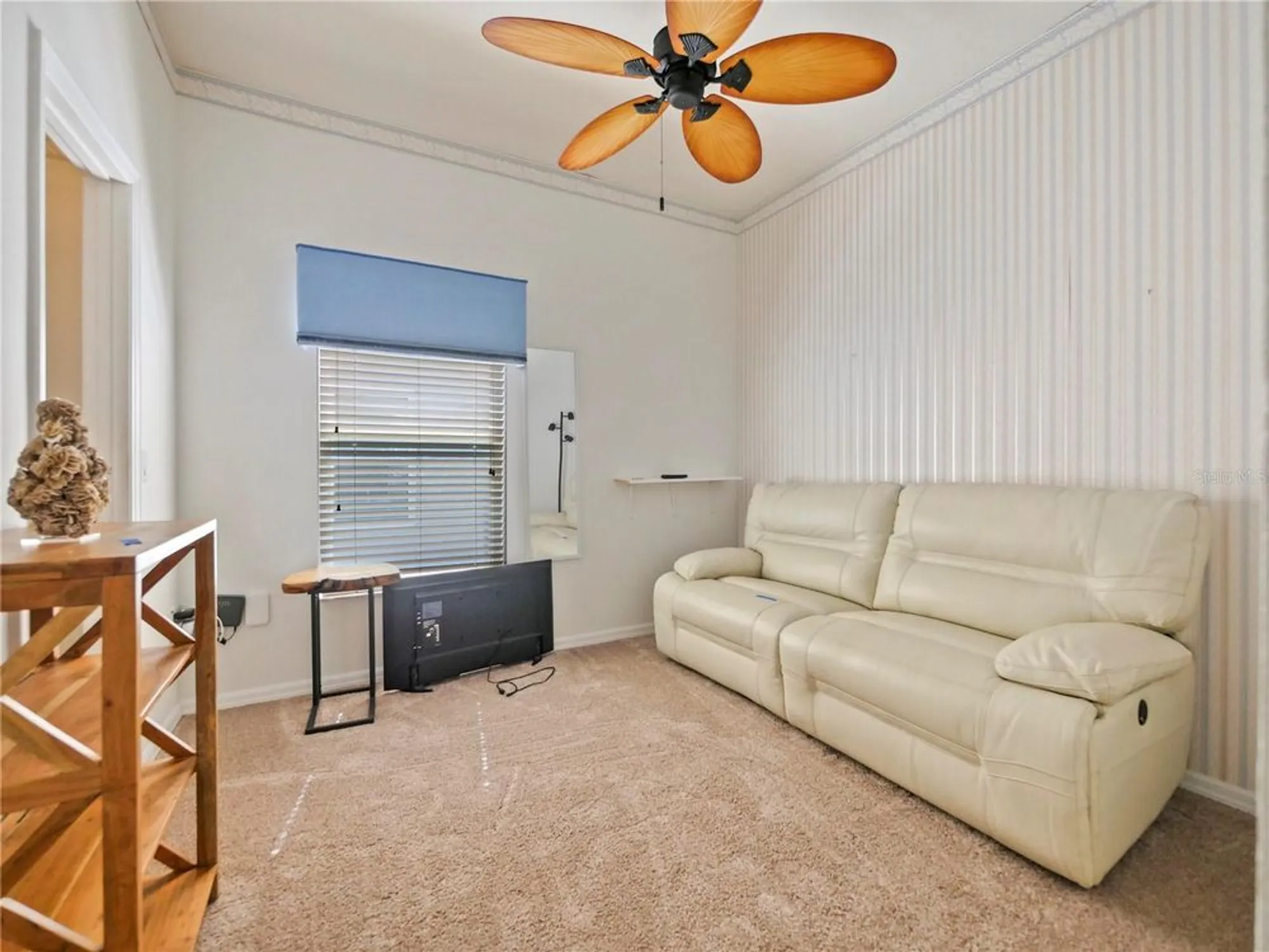 Property Slideshow image 12 of 15 | 252 rock springs dr, Kissimmee, FL, 34759