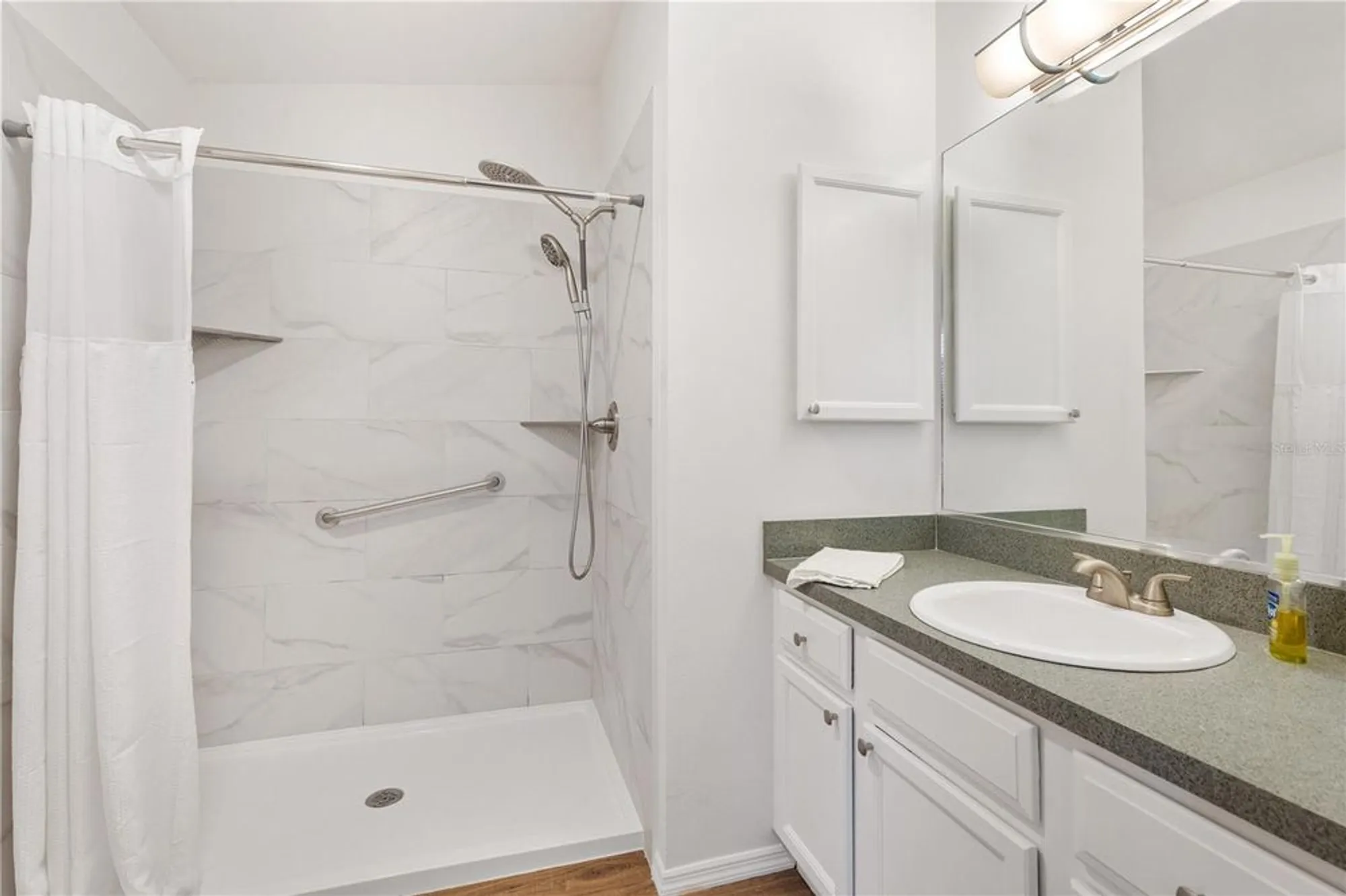 Property Slideshow image 17 of 30 | 17370 se 82nd roslyn ct, The Villages, FL, 32162