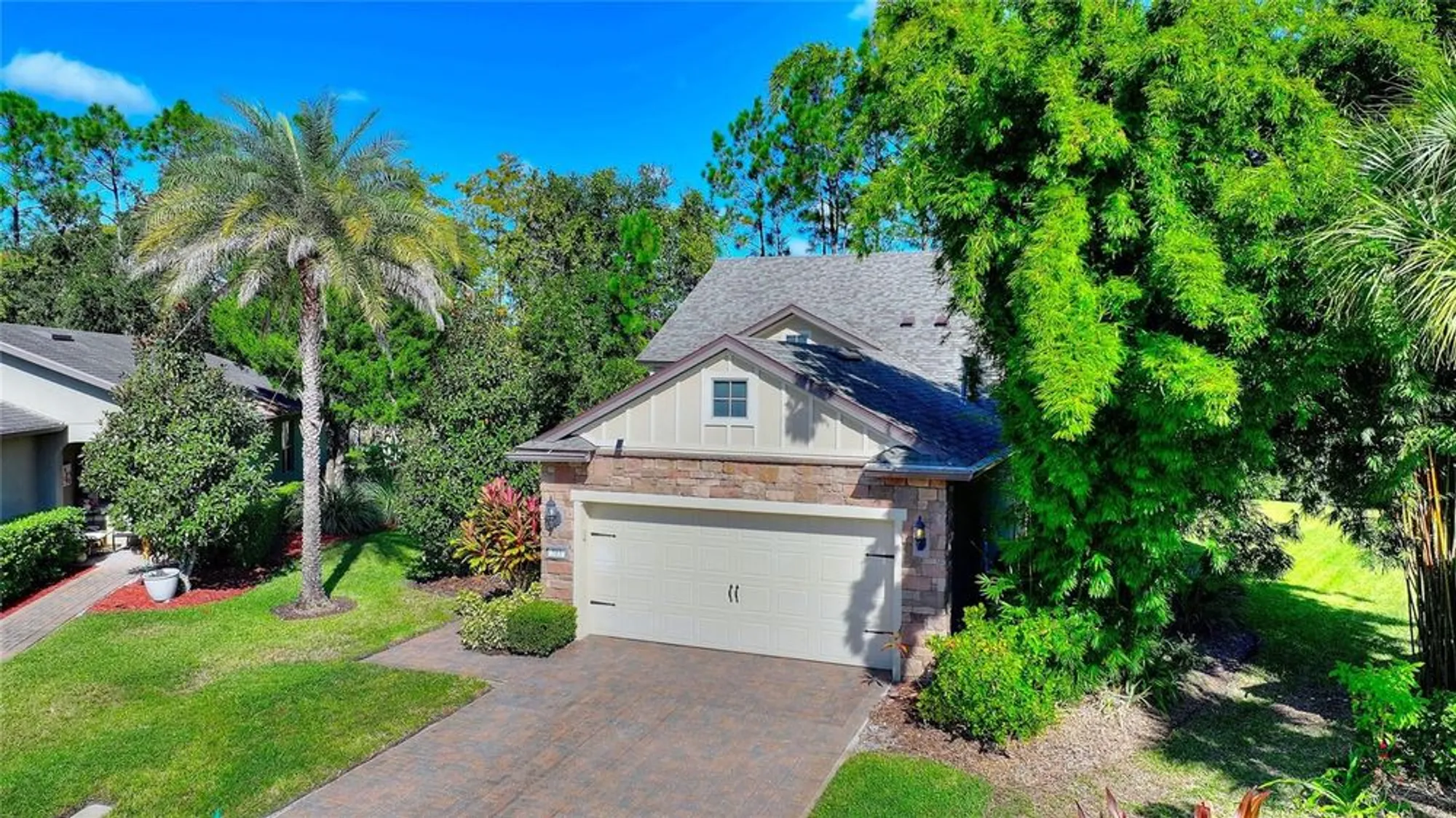 Property Slideshow image 3 of 86 | 513 san sebastian ct, Davenport, FL, 33837