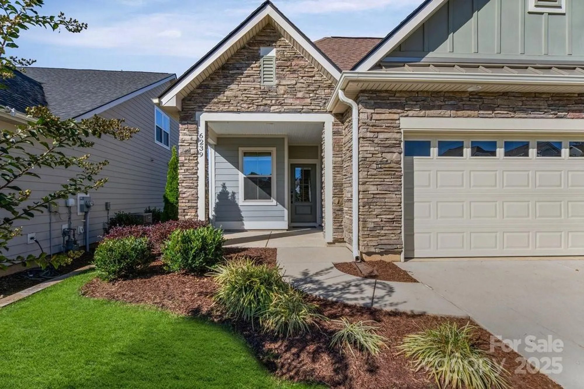 Property Slideshow image 4 of 48 | 6239 scuttle ln, Denver, NC, 28037