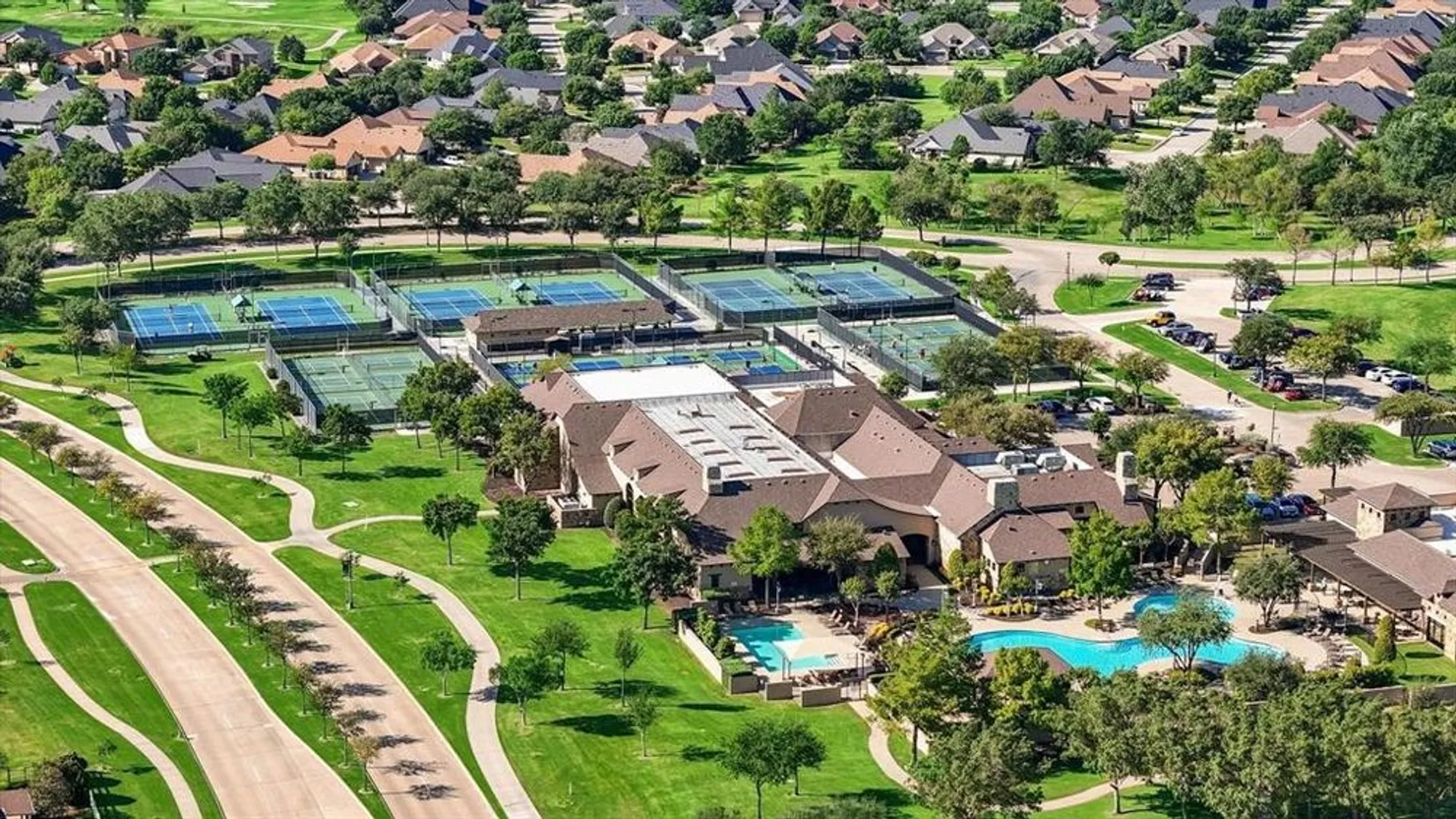 Property Slideshow image 35 of 38 | 12225 grosbeak dr, Denton, TX, 76207