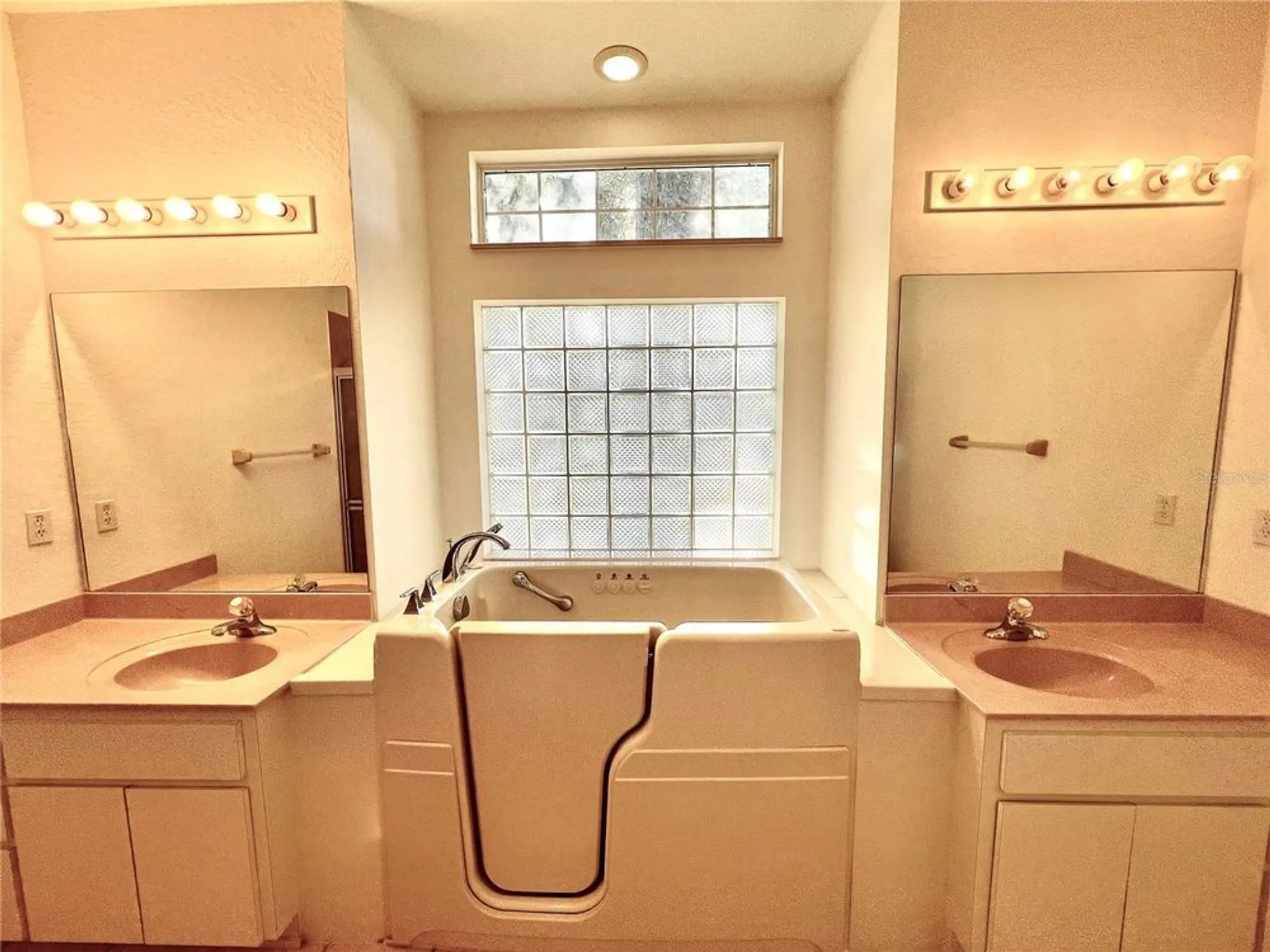 Property Slideshow image 19 of 25 | 11159 sw 71st terrace rd, Ocala, FL, 34476