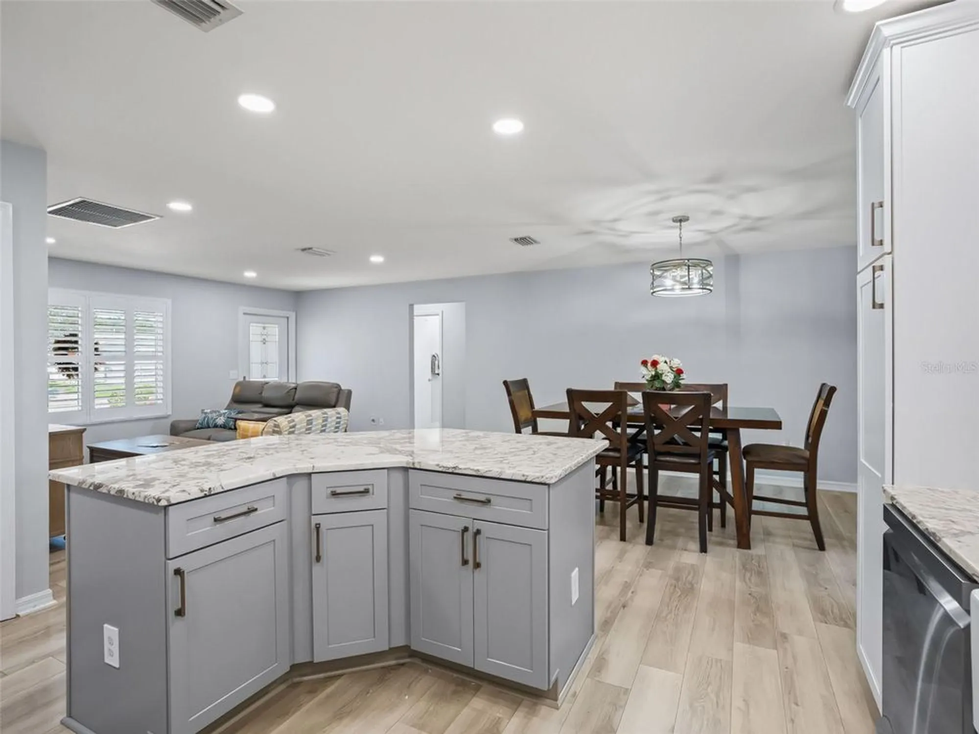 Property Slideshow image 23 of 54 | 17937 se 83rd pineland ter, The Villages, FL, 32162