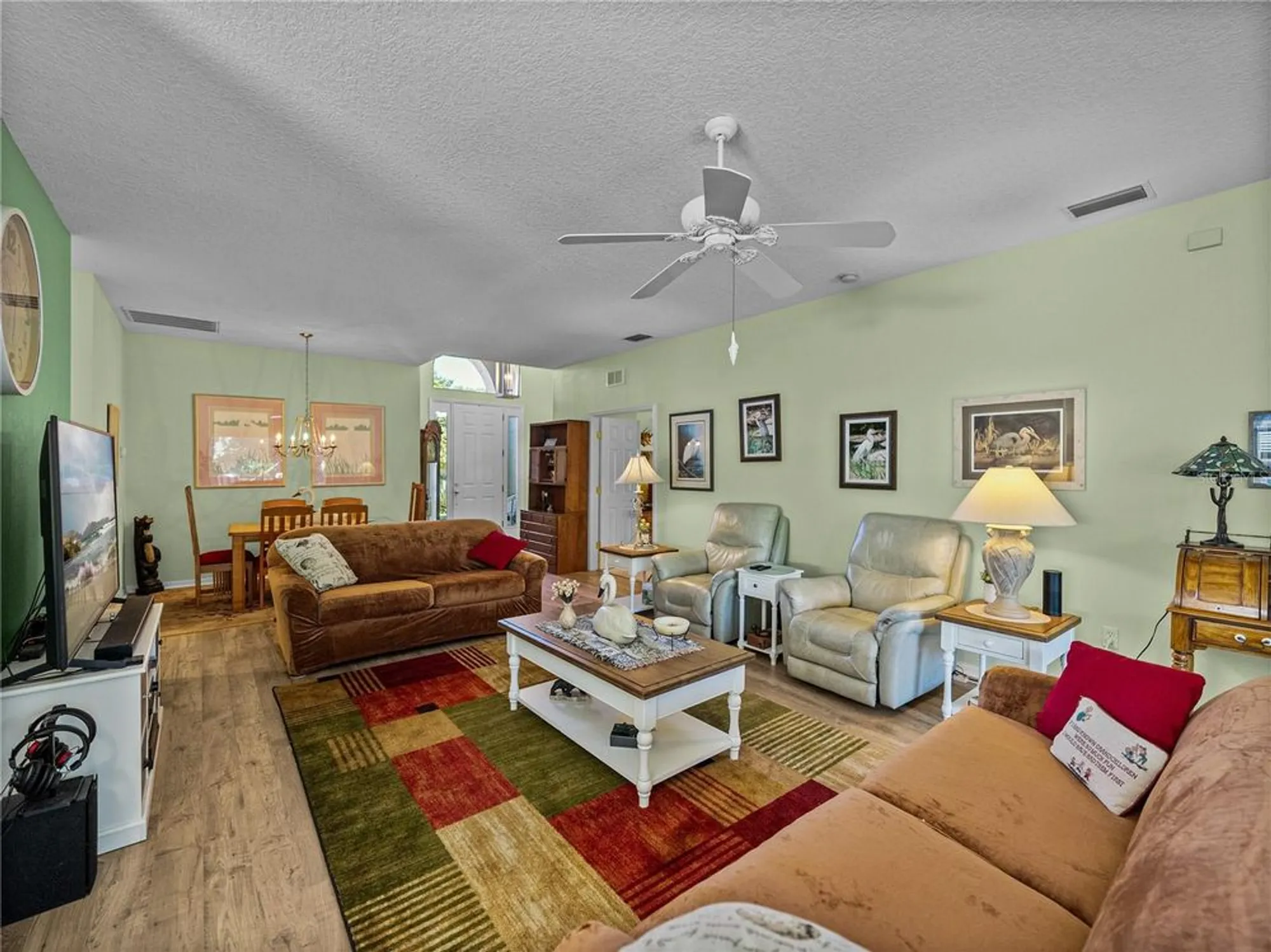 Property Slideshow image 17 of 100 | 4184 aberdeen ln, Lake Wales, FL, 33859