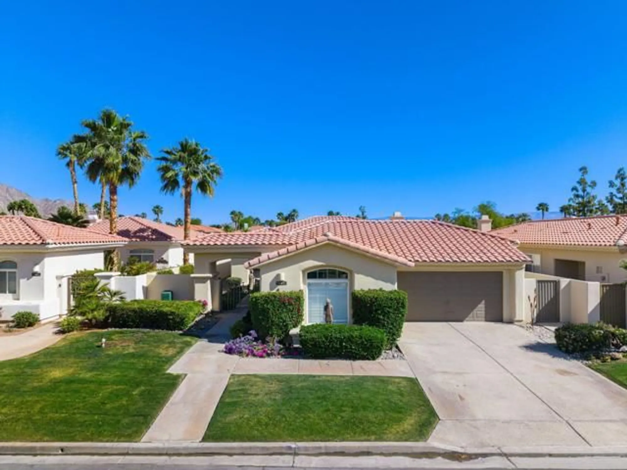 Property Slideshow image 5 of 52 | 80240 merion, La Quinta, CA, 92253