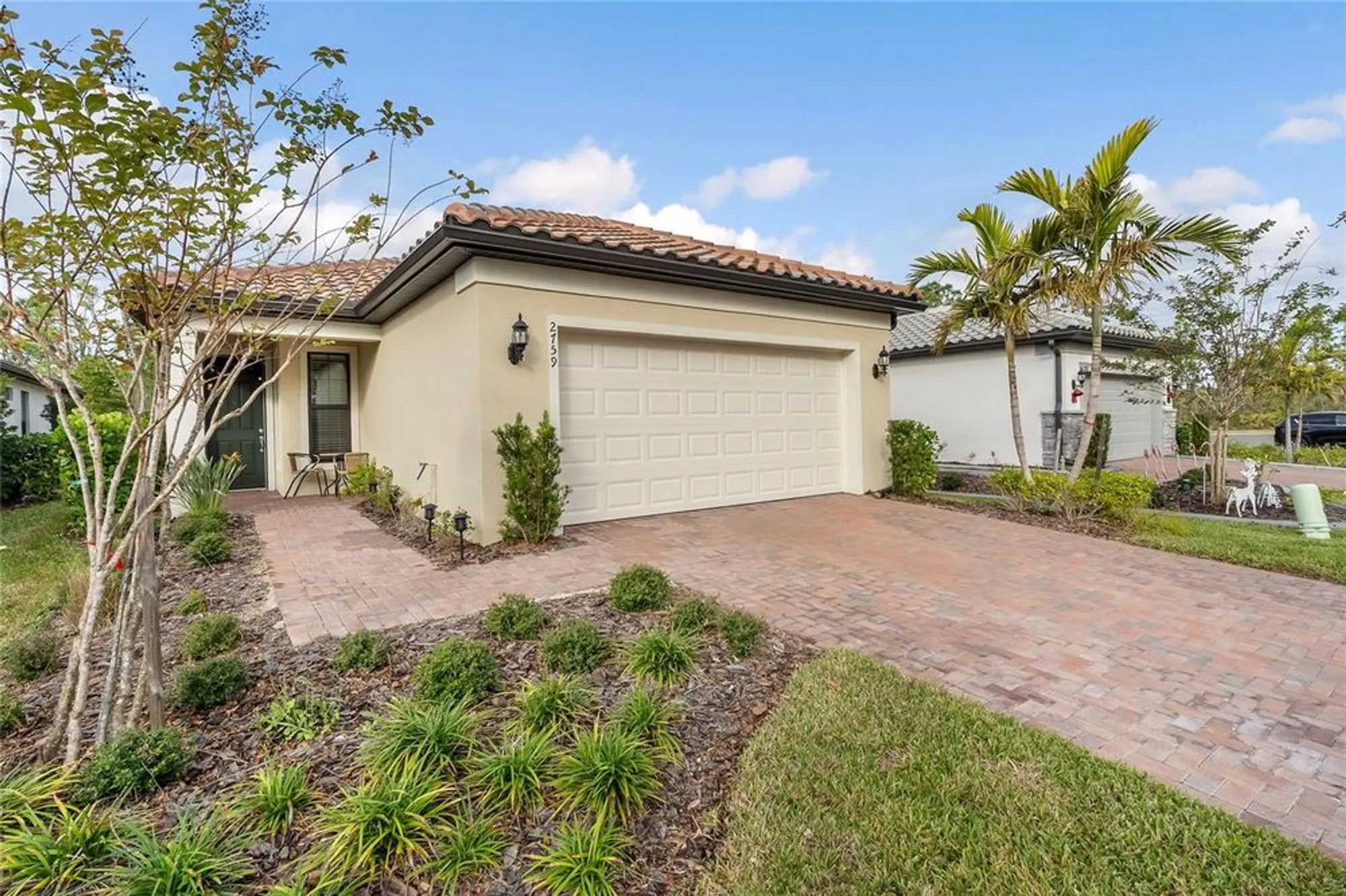 Property Slideshow image 2 of 61 | 2759 lavandula ct, North Port, FL, 34289