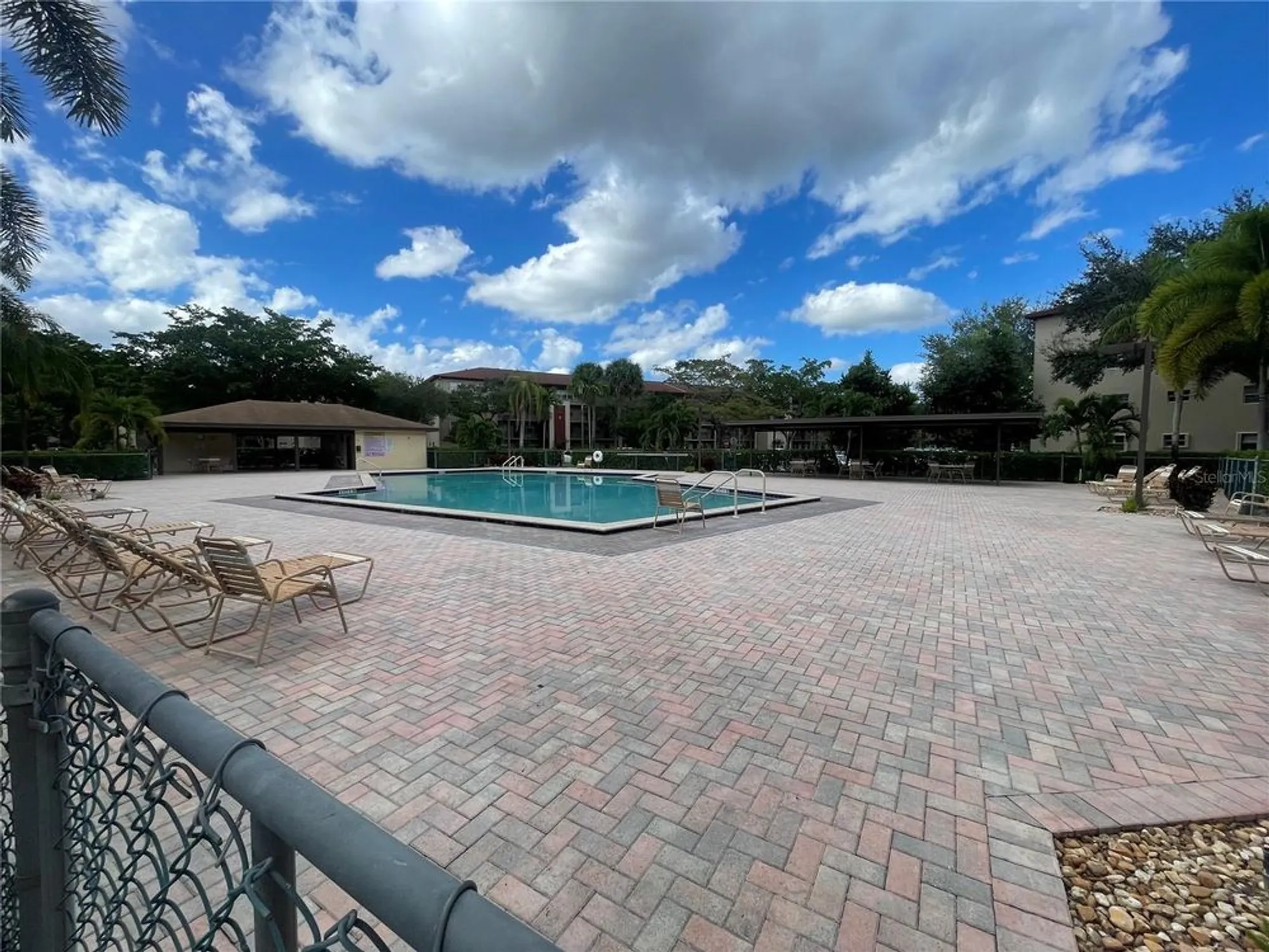 Property Slideshow image 7 of 15 | 13455 sw 9th ct 112j, Pembroke Pines, FL, 33027