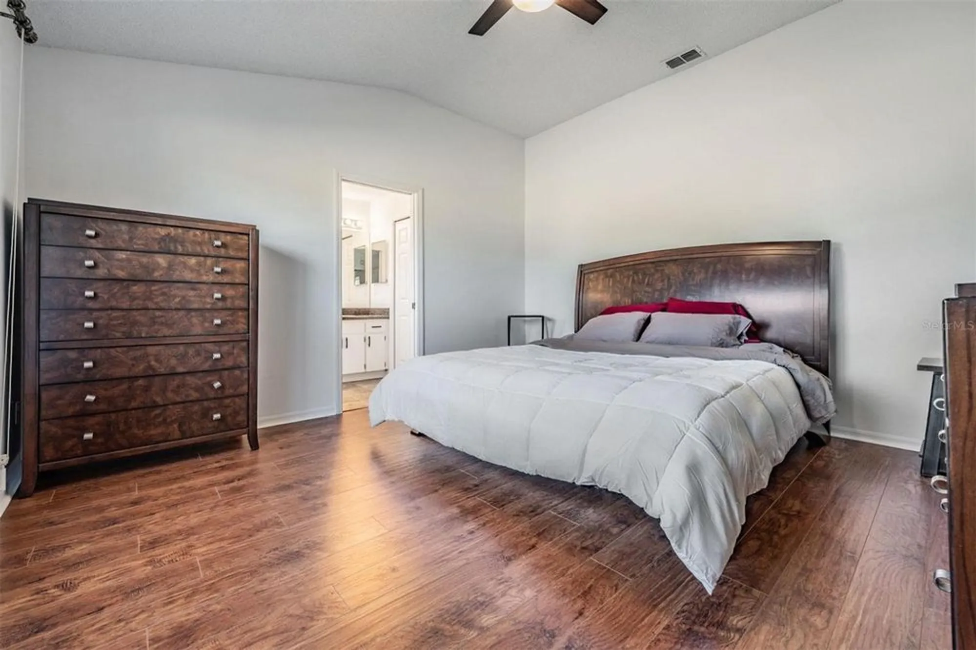 Property Slideshow image 12 of 62 | 2335 e del webb blvd, Sun City Center, FL, 33573