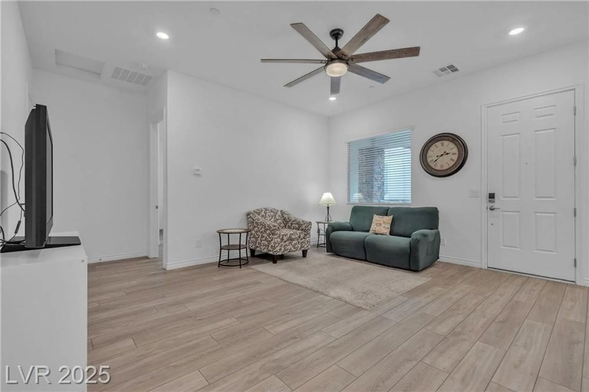 Property Slideshow image 6 of 59 | 778 hibiscuss blossom st, Henderson, NV, 89011