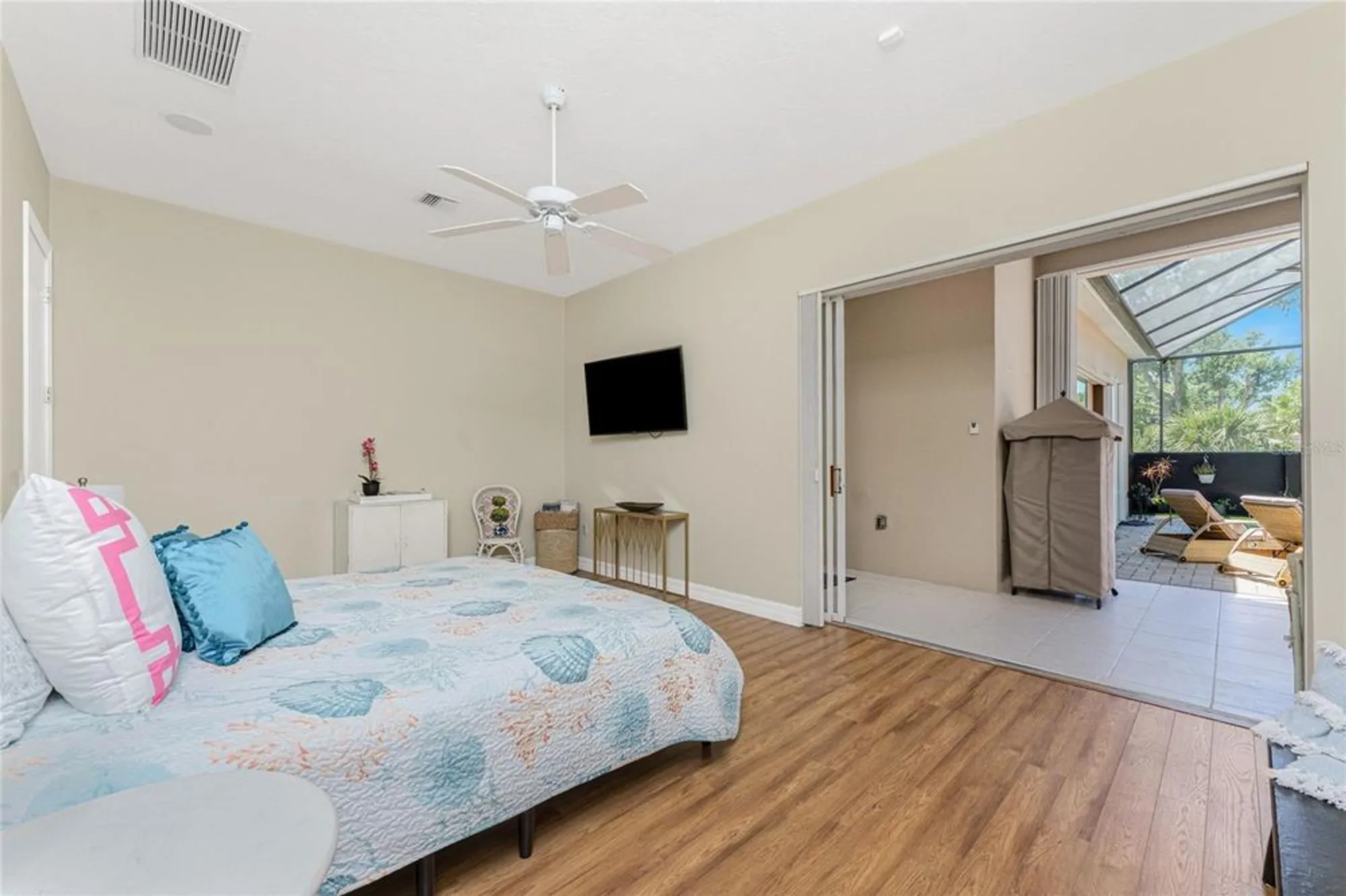 Property Slideshow image 51 of 98 | 26 saint croix way, Englewood, FL, 34223