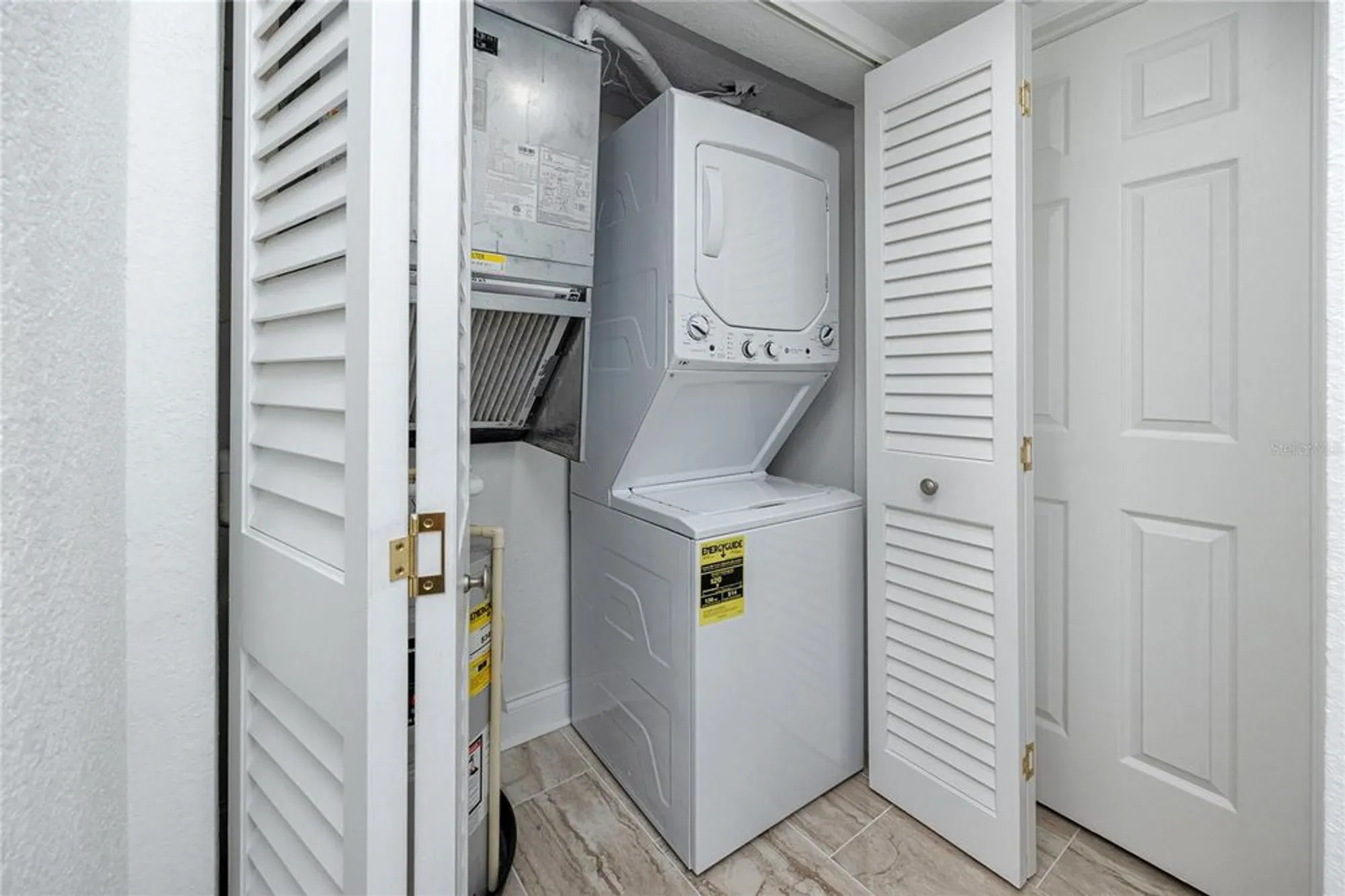 Property Slideshow image 32 of 54 | 7300 sun island dr 706, South Pasadena, FL, 33707