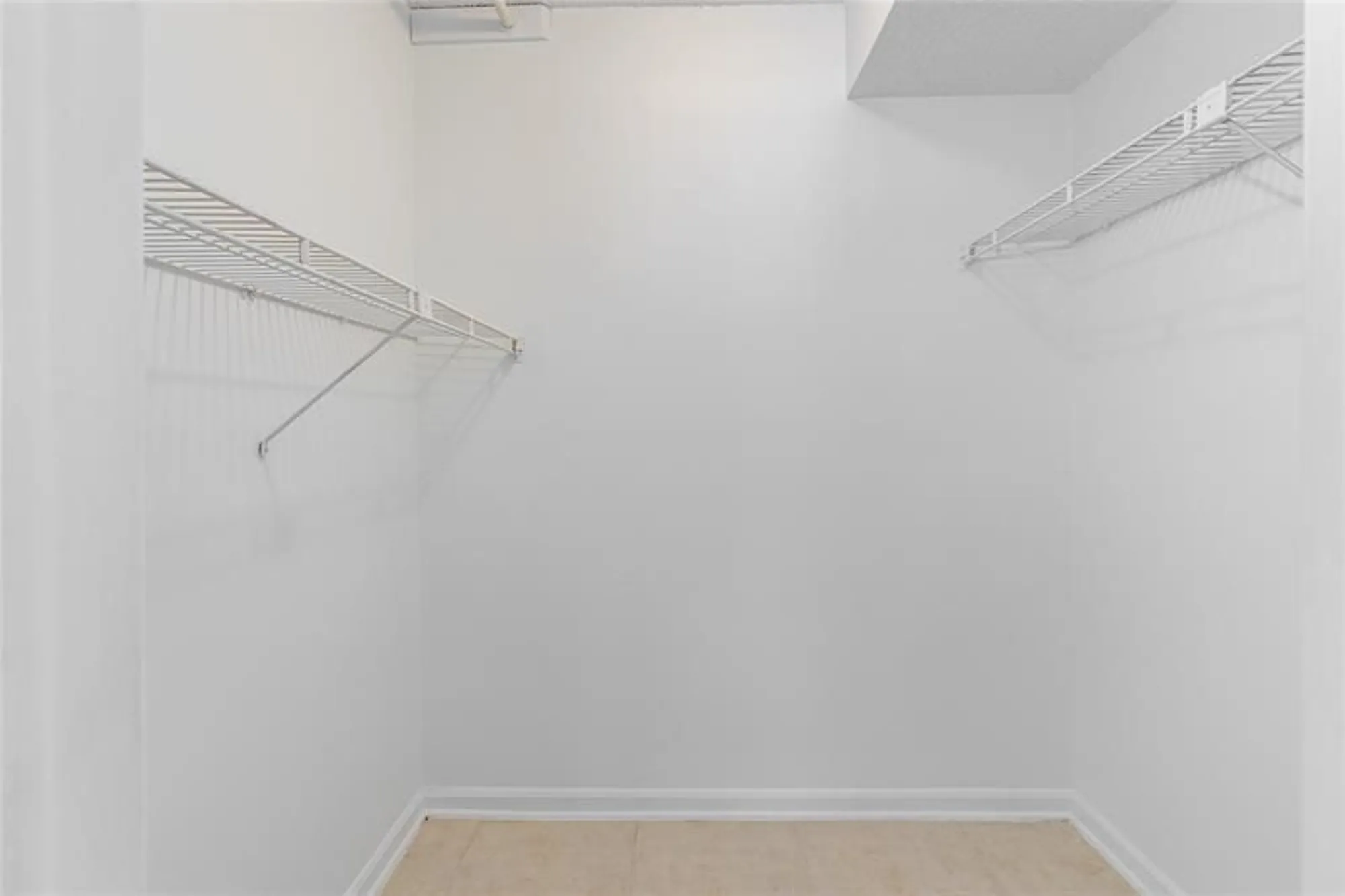 Property Slideshow image 15 of 81 | 8960 s hollybrook blvd 103, Pembroke Pines, FL, 33025