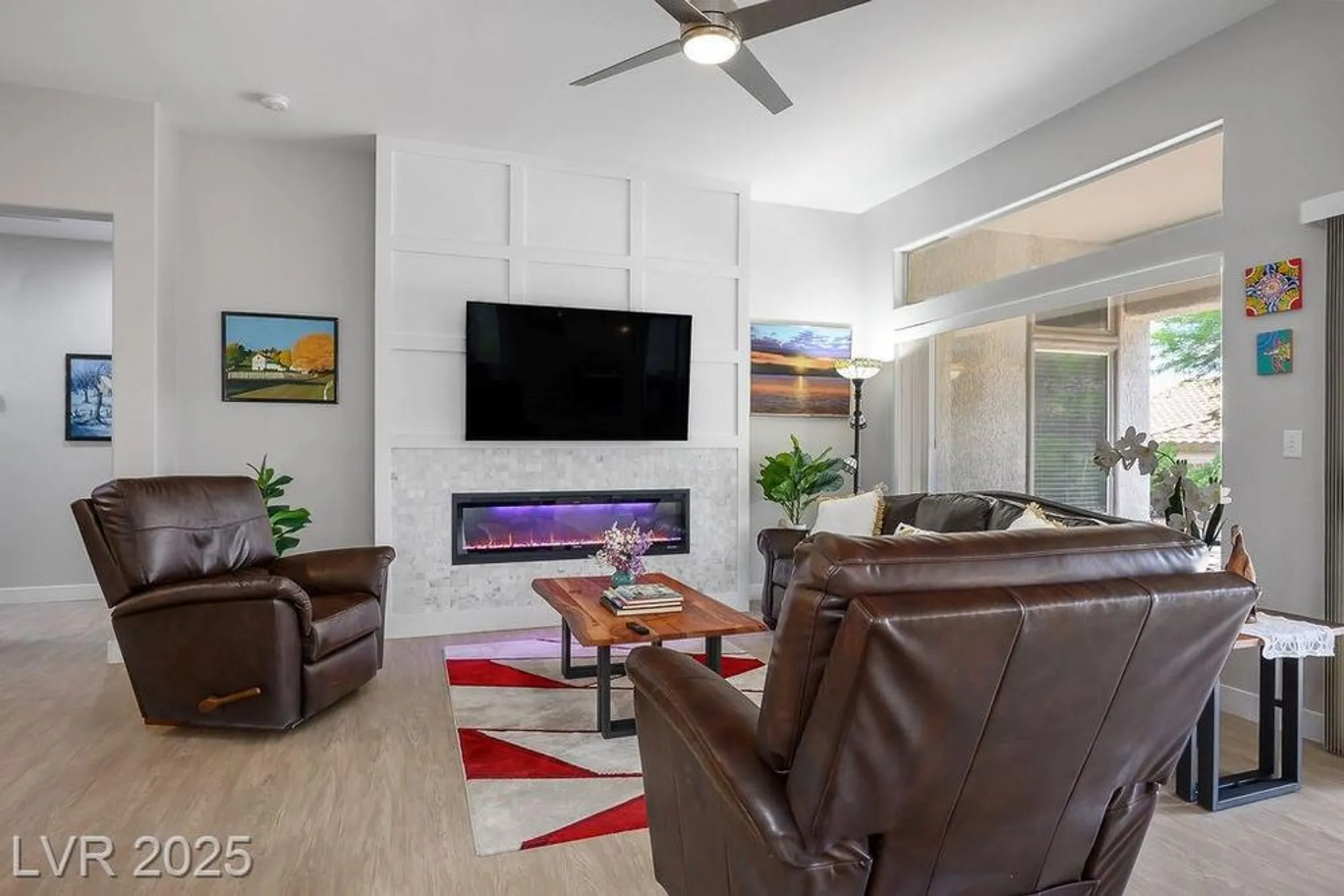 Property Slideshow image 12 of 80 | 2620 hanging rock dr, Las Vegas, NV, 89134