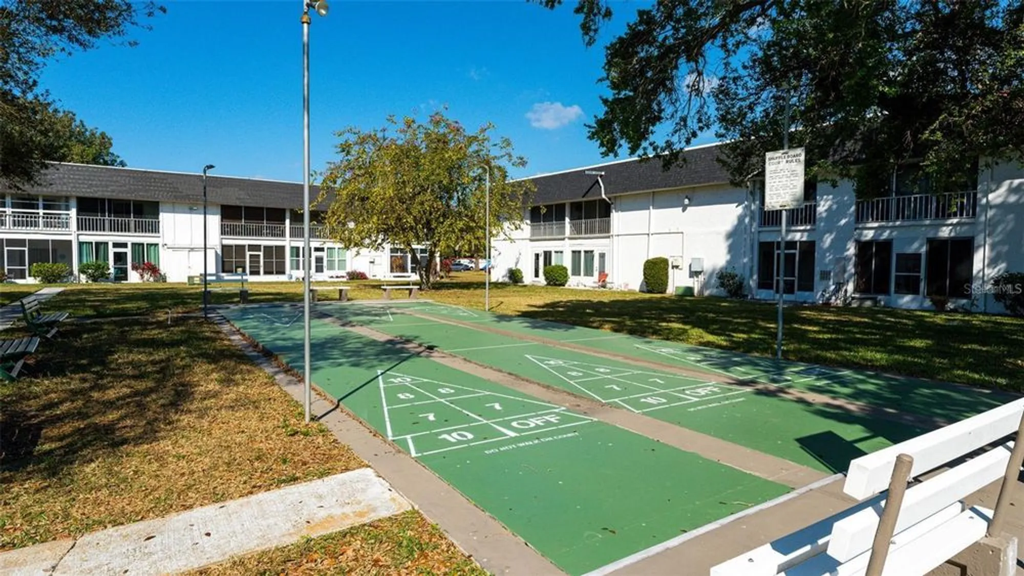 Property Slideshow image 15 of 22 | 202 47th avenue dr 333, Bradenton, FL, 34207