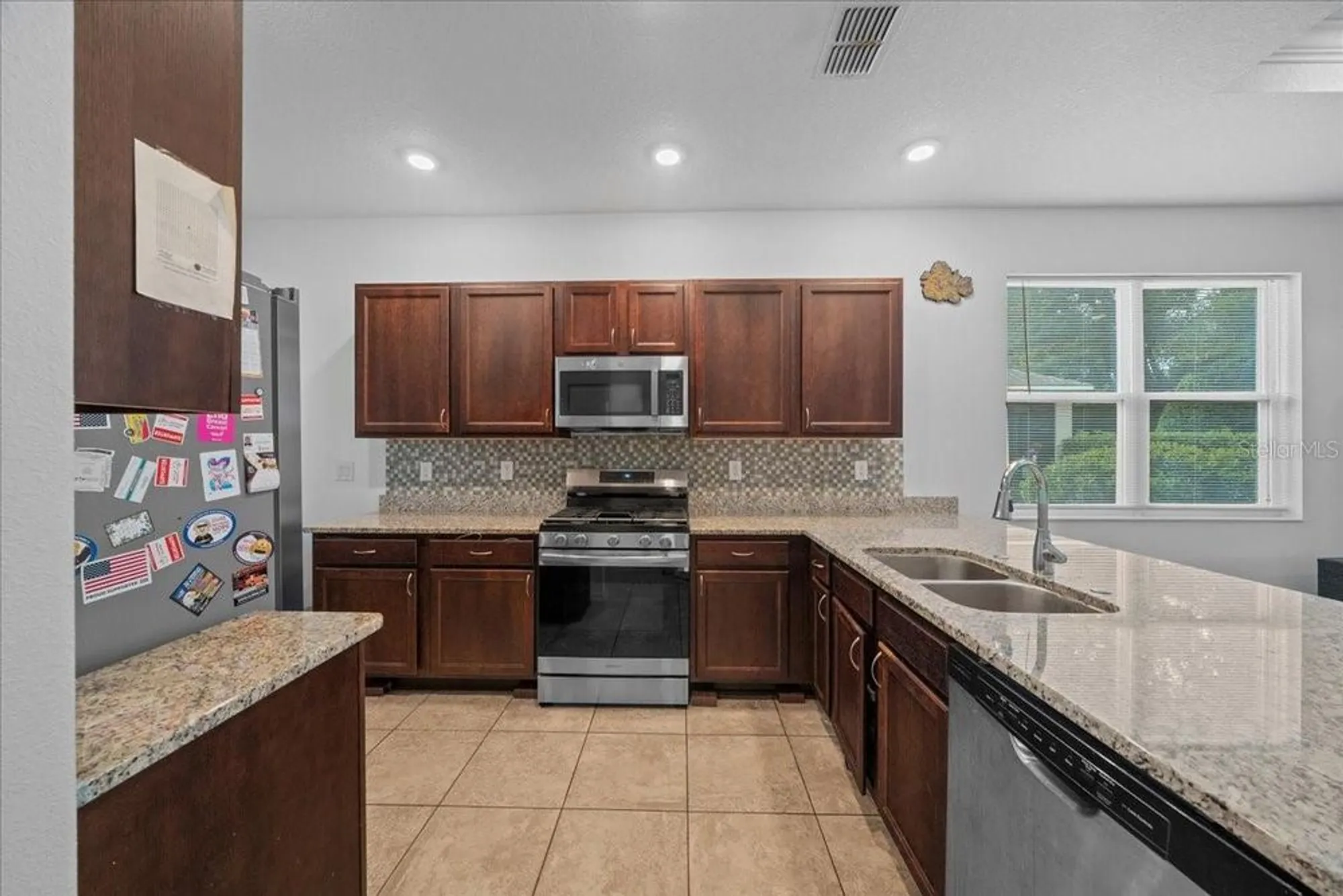 Property Slideshow image 5 of 25 | 8334 sw 79th cir, Ocala, FL, 34476