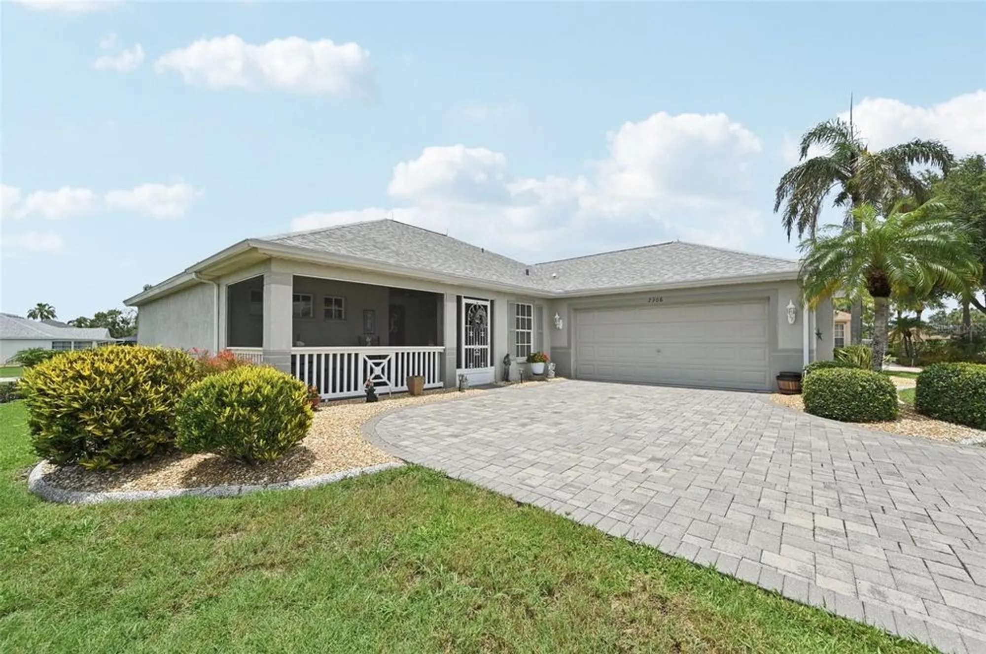 Property Slideshow image 45 of 46 | 2306 emerald lake dr, Sun City Center, FL, 33573