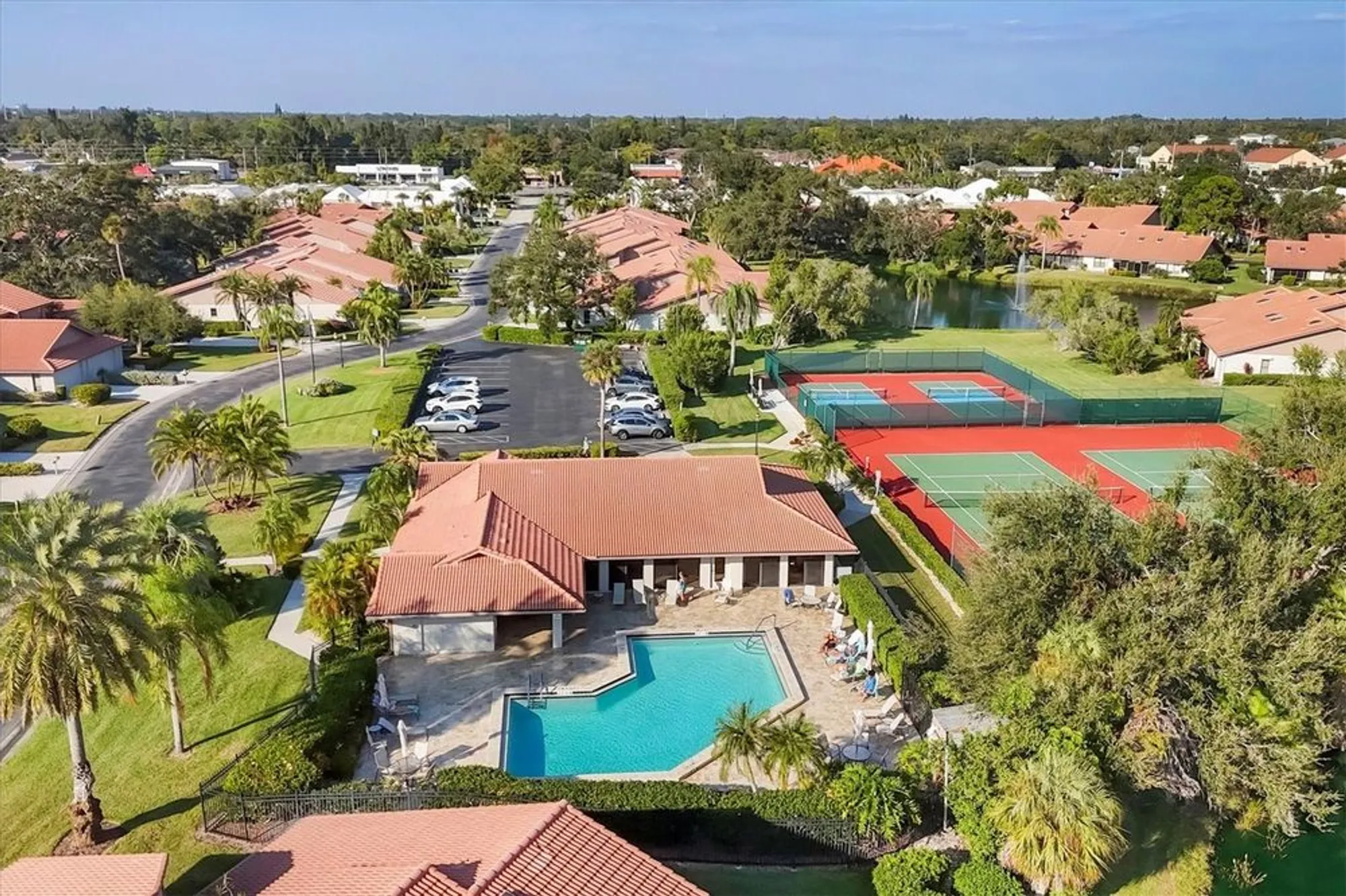 Property Slideshow image 52 of 55 | 3861 wilshire cir 115, Sarasota, FL, 34238