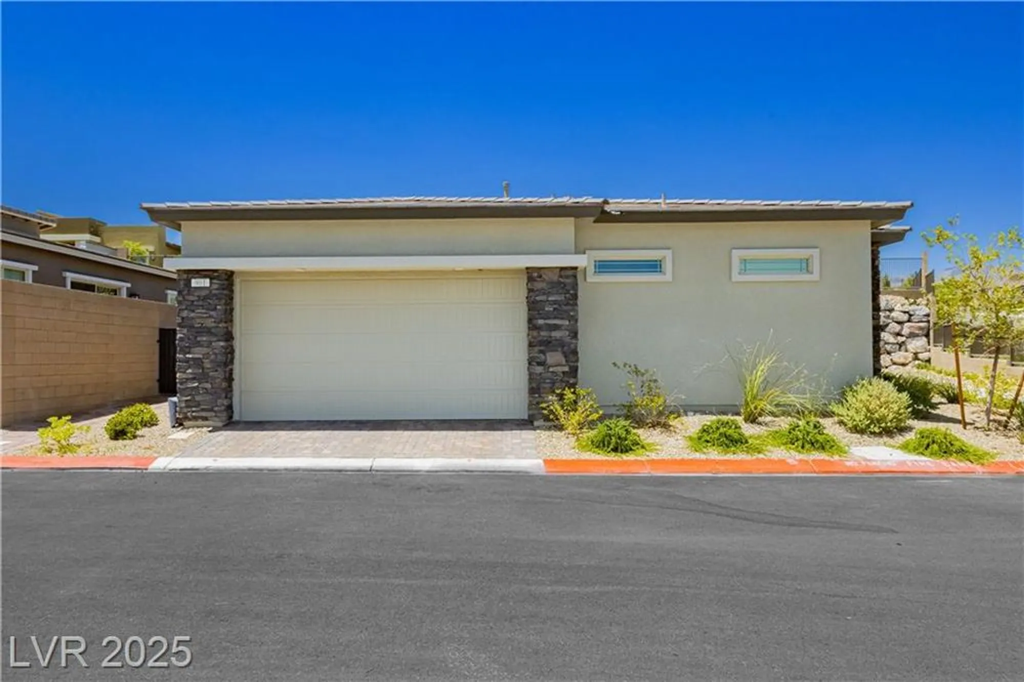 Property Slideshow image 6 of 45 | 901 allister fields ln, Las Vegas, NV, 89138