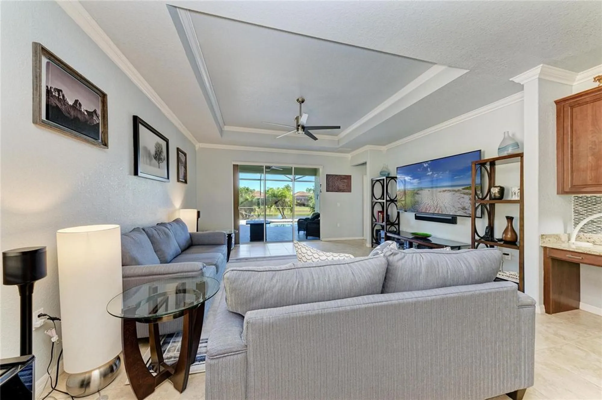 Property Slideshow image 20 of 52 | 212 river enclave ct, Bradenton, FL, 34212