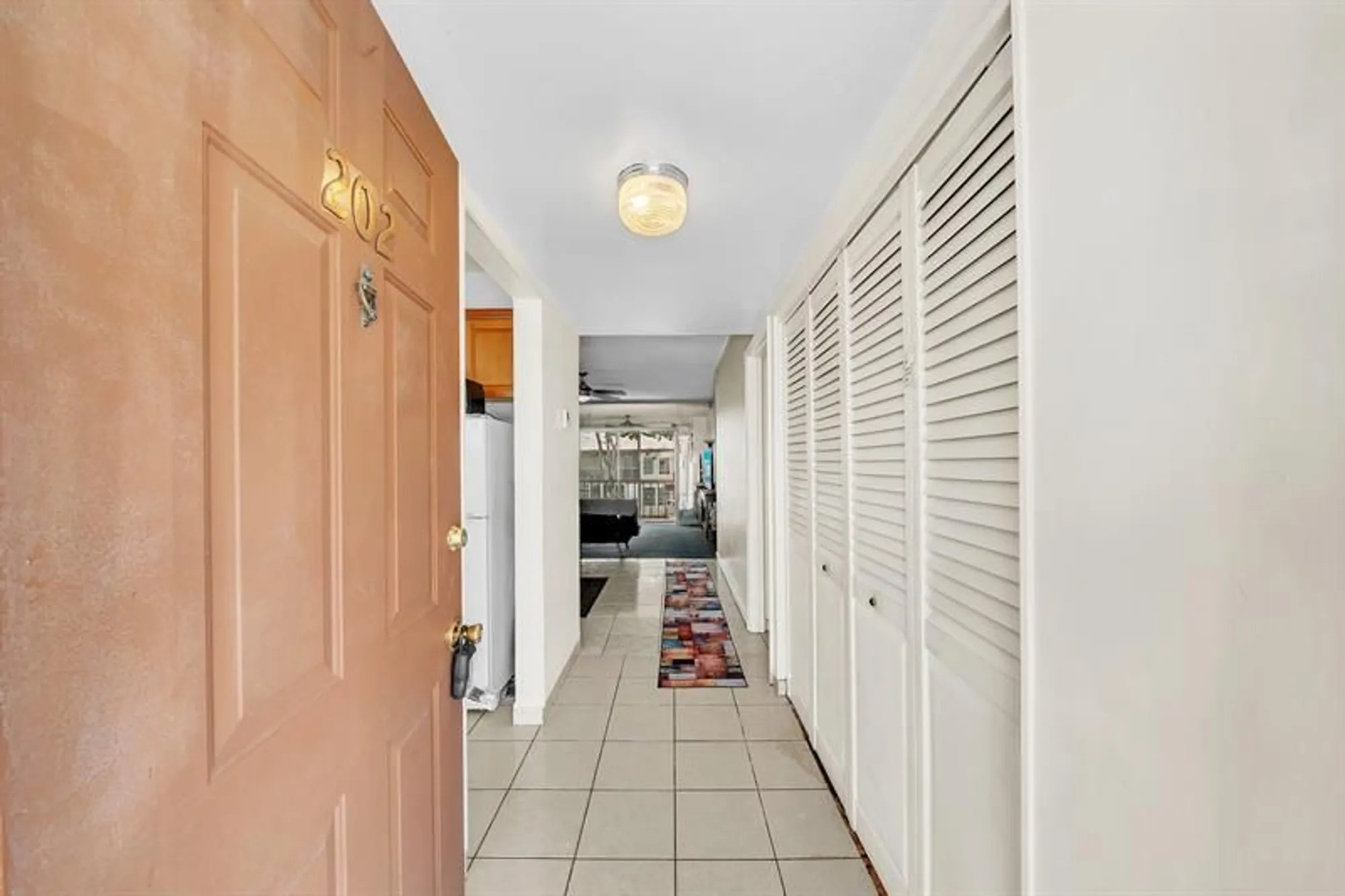 Property Slideshow image 9 of 45 | 7600 nw 5th ct apt 202, Margate, FL, 33063