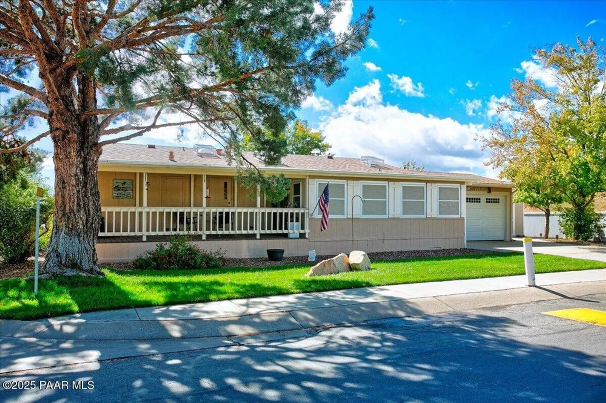 Property Slideshow image 2 of 24 | 768 n mesquite tree dr 202, Dewey-Humboldt, AZ, 86327