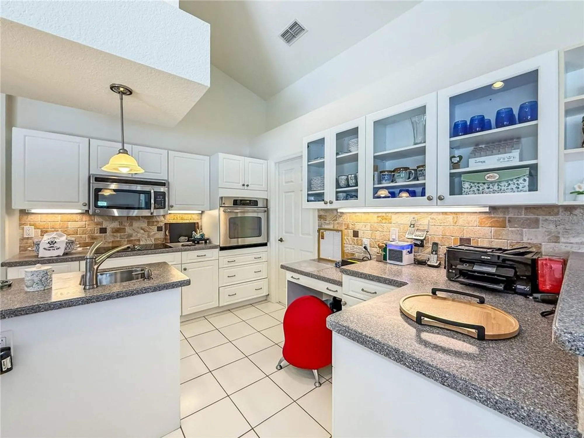 Property Slideshow image 15 of 48 | 24600 dolphin cove dr, Punta Gorda, FL, 33955