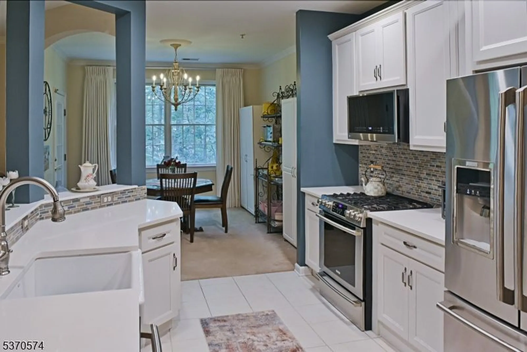 Property Slideshow image 1 of 28 | 38 ridgeview ln, Mount Arlington, NJ, 07856