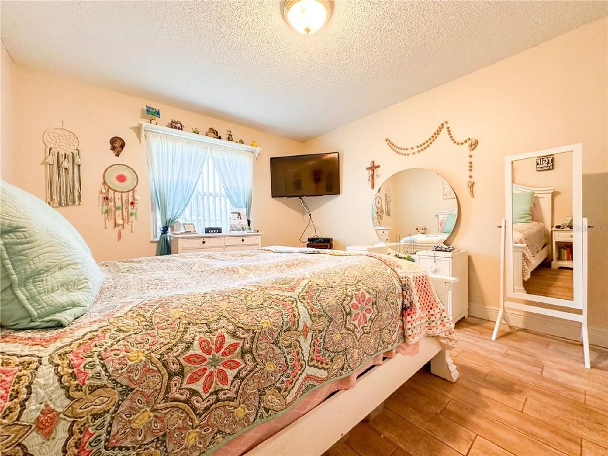 Property Slideshow image 17 of 27 | 216 gloucester blvd # 216, Sun City Center, FL, 33573