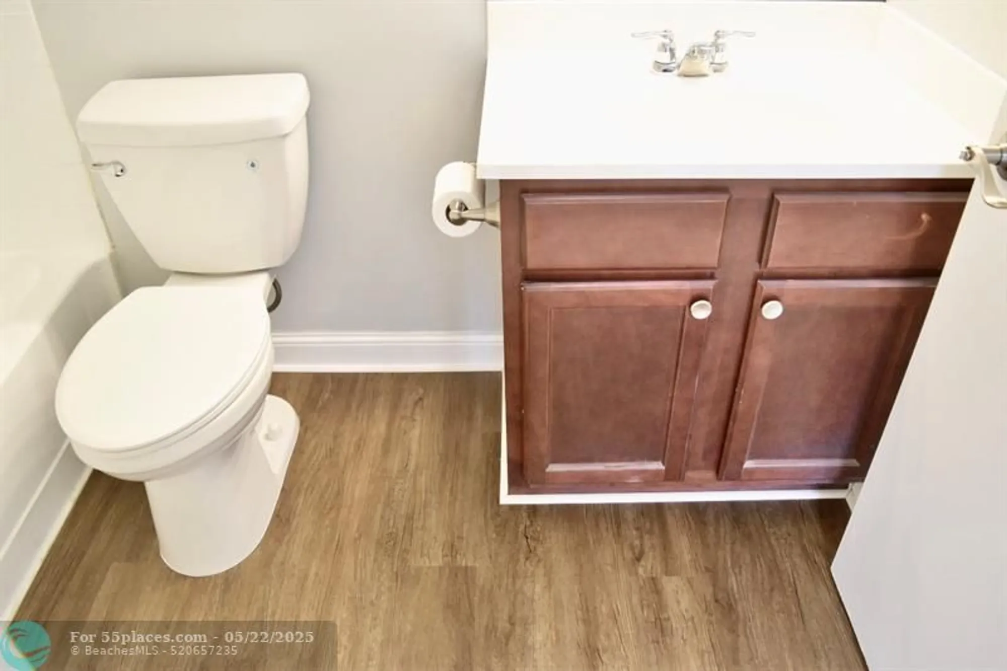 Property Slideshow image 10 of 15 | 7670 westwood dr apt 718, Tamarac, FL, 33321