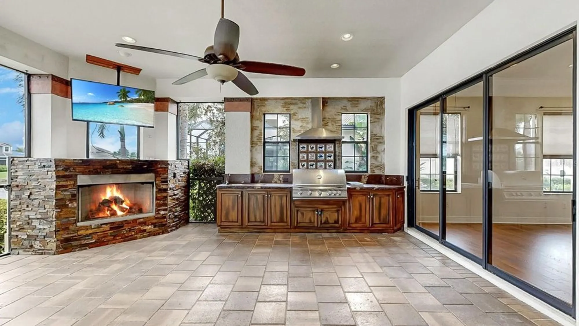 Property Slideshow image 73 of 82 | 5417 tybee island dr, Apollo Beach, FL, 33572