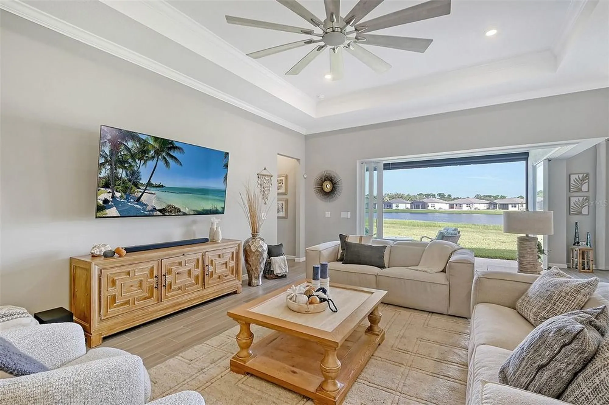 Property Slideshow image 10 of 48 | 9018 sunray cv, Parrish, FL, 34219